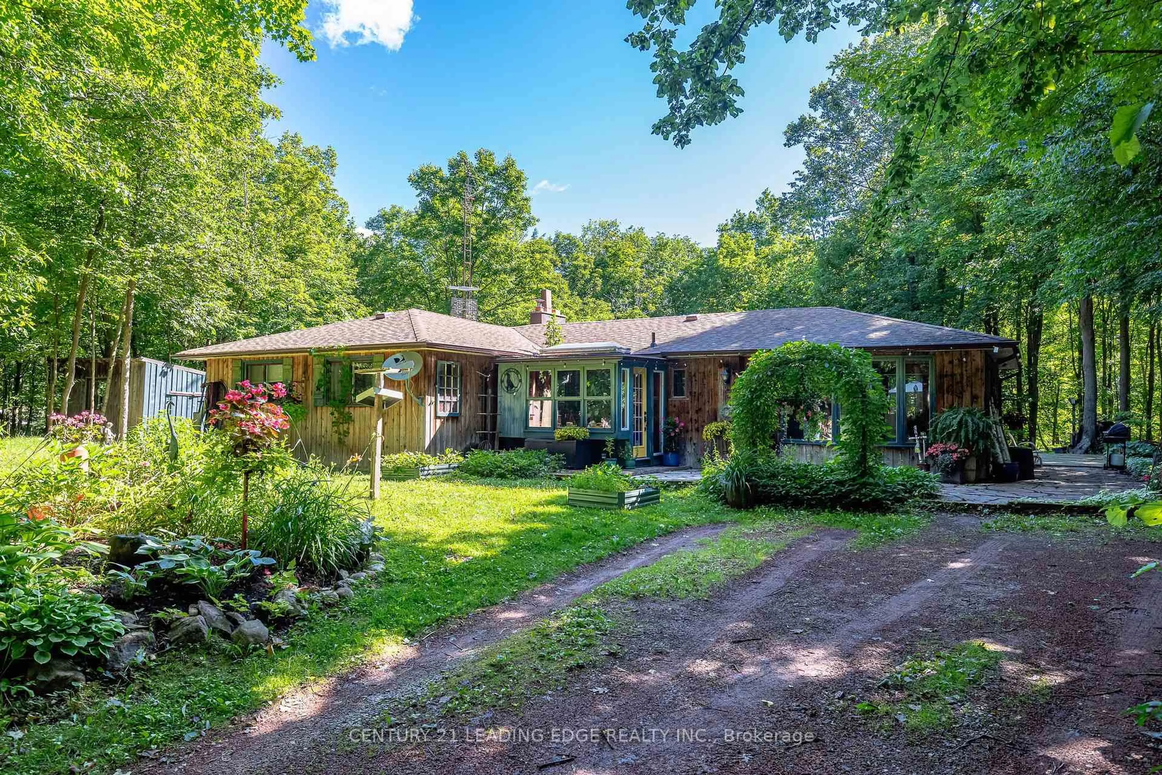 A pic from outside/outdoor area/front of a property/back of a property/a pic from drone, unknown for 16675 Ninth Line, Whitchurch-Stouffville Ontario L4A 3P1