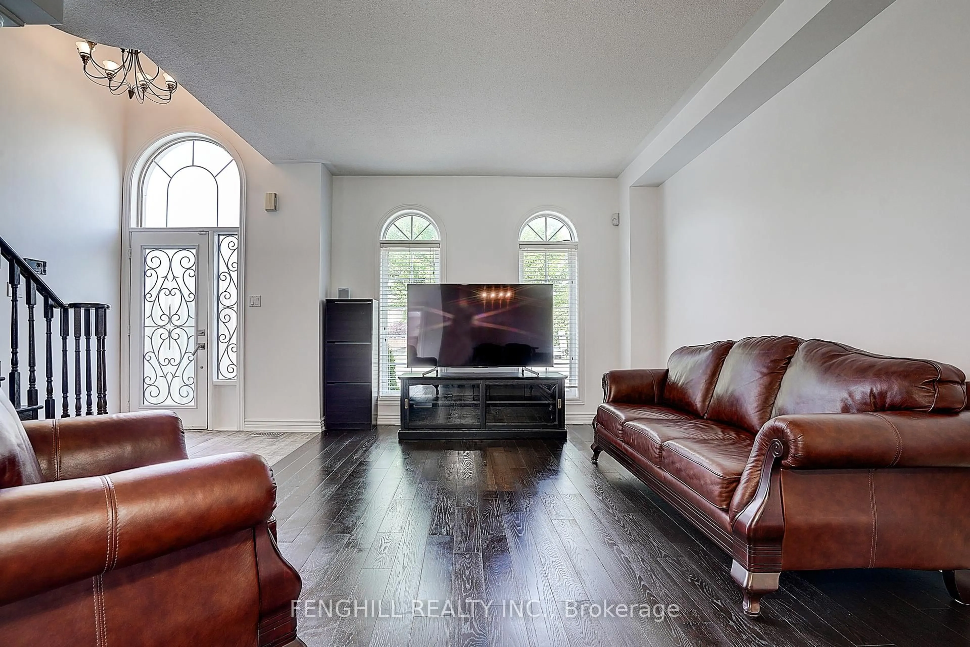 Living room with furniture, unknown for 23 Vellore Woods Blvd, Vaughan Ontario L4H 1Y6