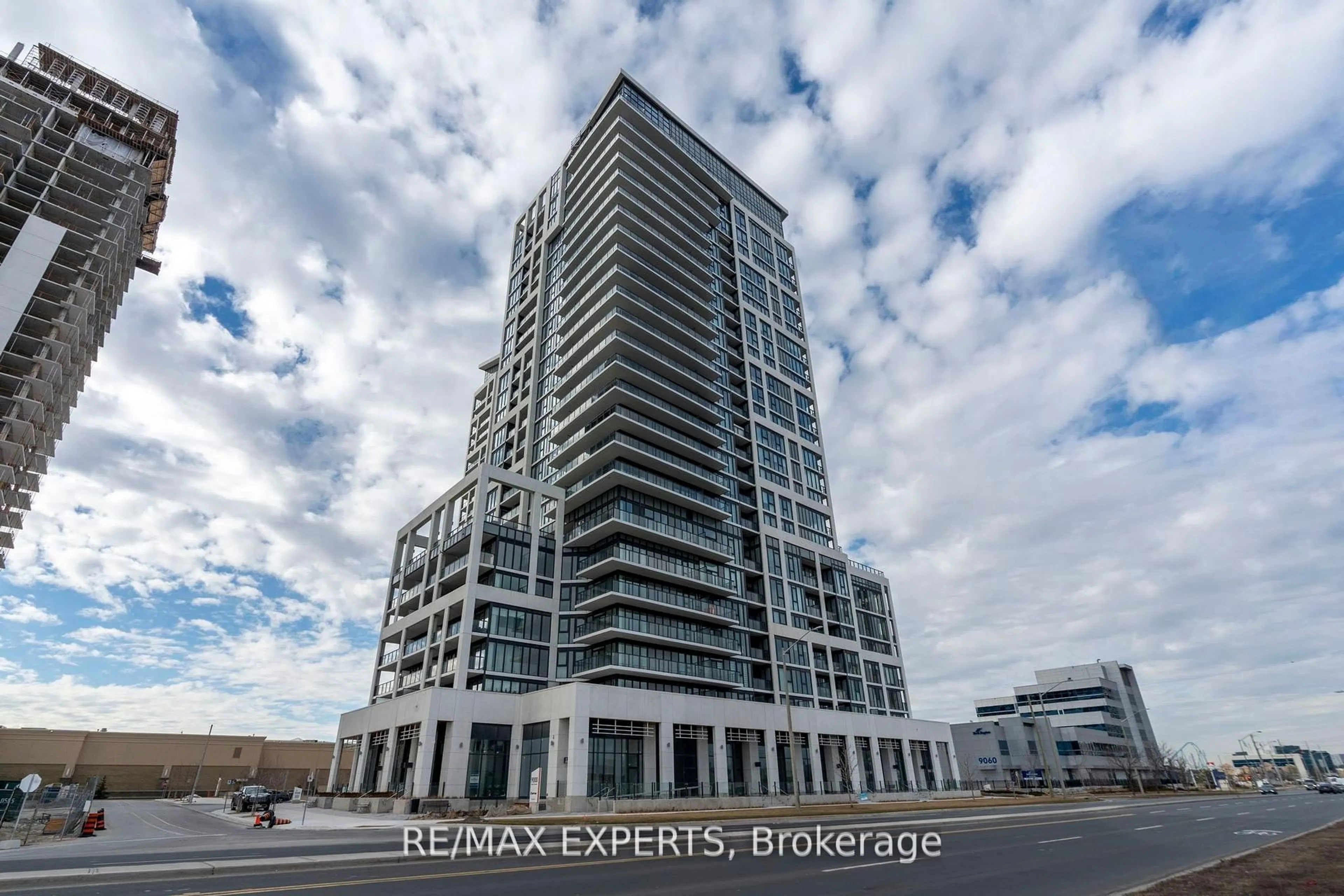 Unknown for 9000 Jane St #1512, Vaughan Ontario L4K 0M6