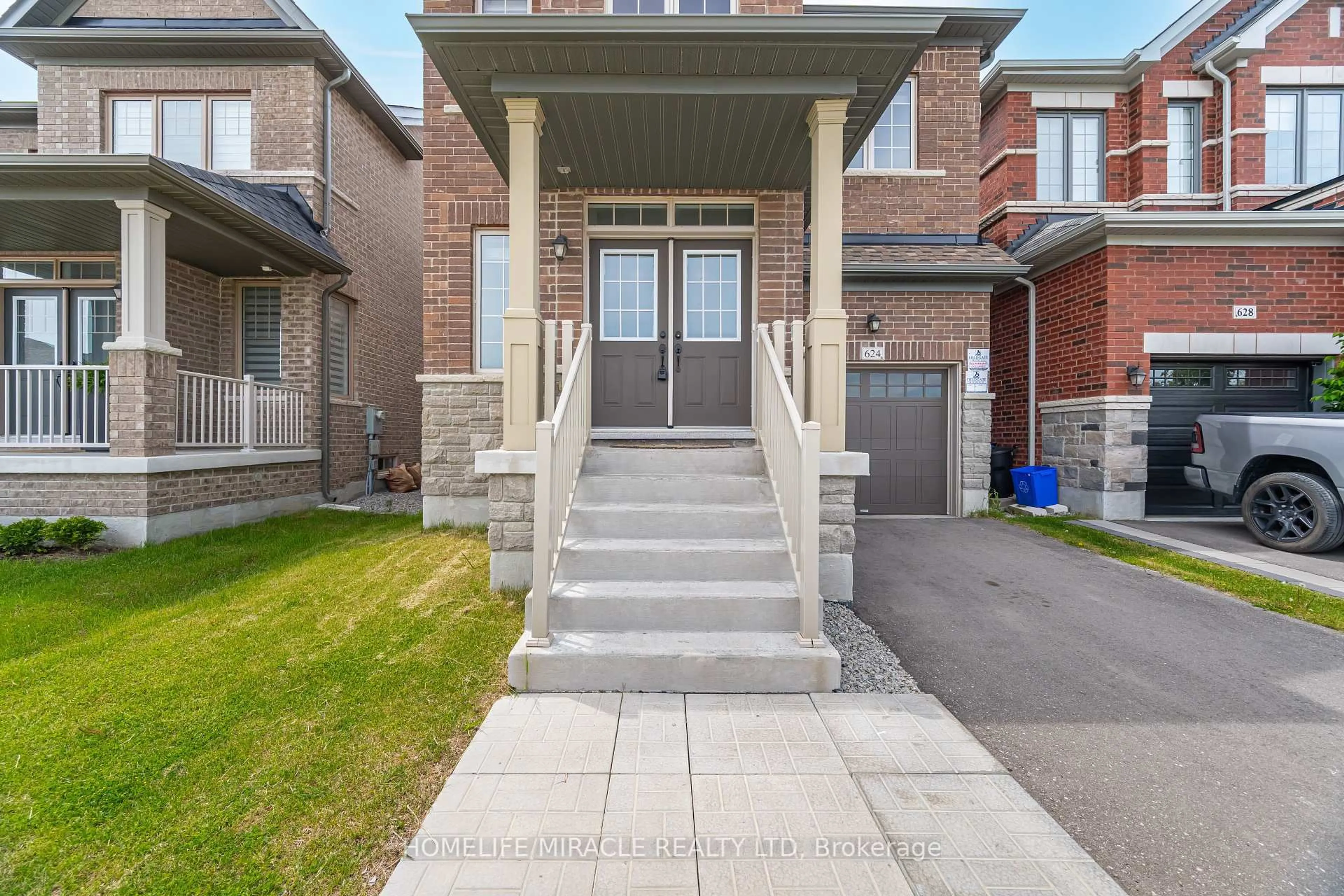 Home with brick exterior material, street for 624 Barons St, Vaughan Ontario L4H 5C5