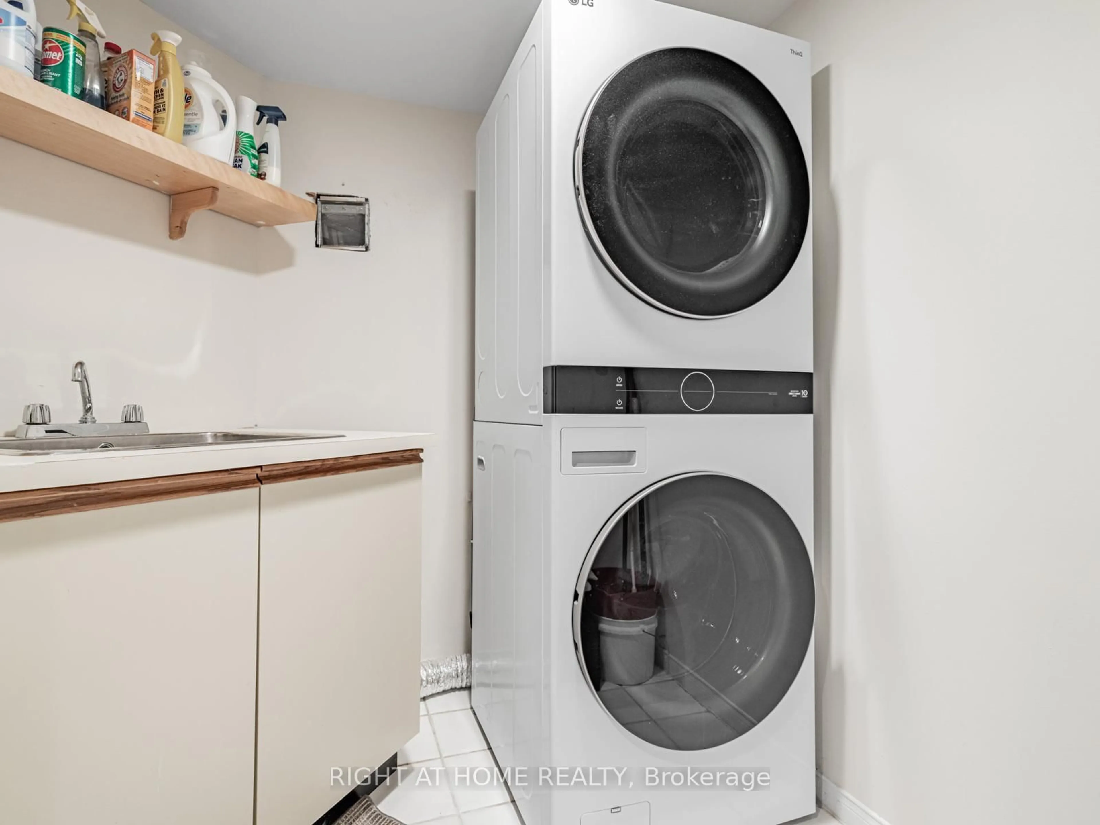 Laundry room for 100 Arbors Lane #209, Vaughan Ontario L4L 7G4