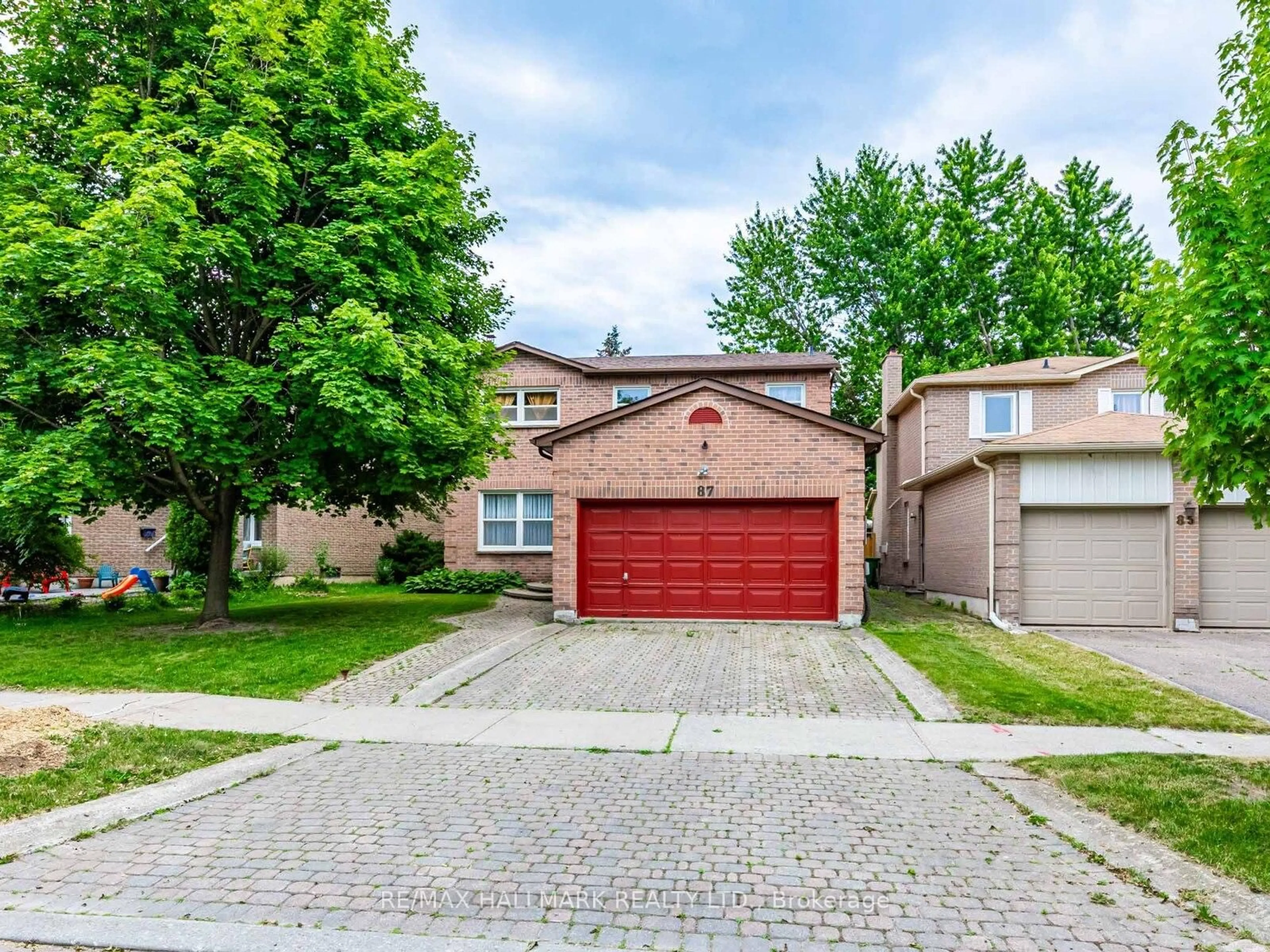 Home with brick exterior material, street for 87 Nightstar Dr, Richmond Hill Ontario L4C 8H5