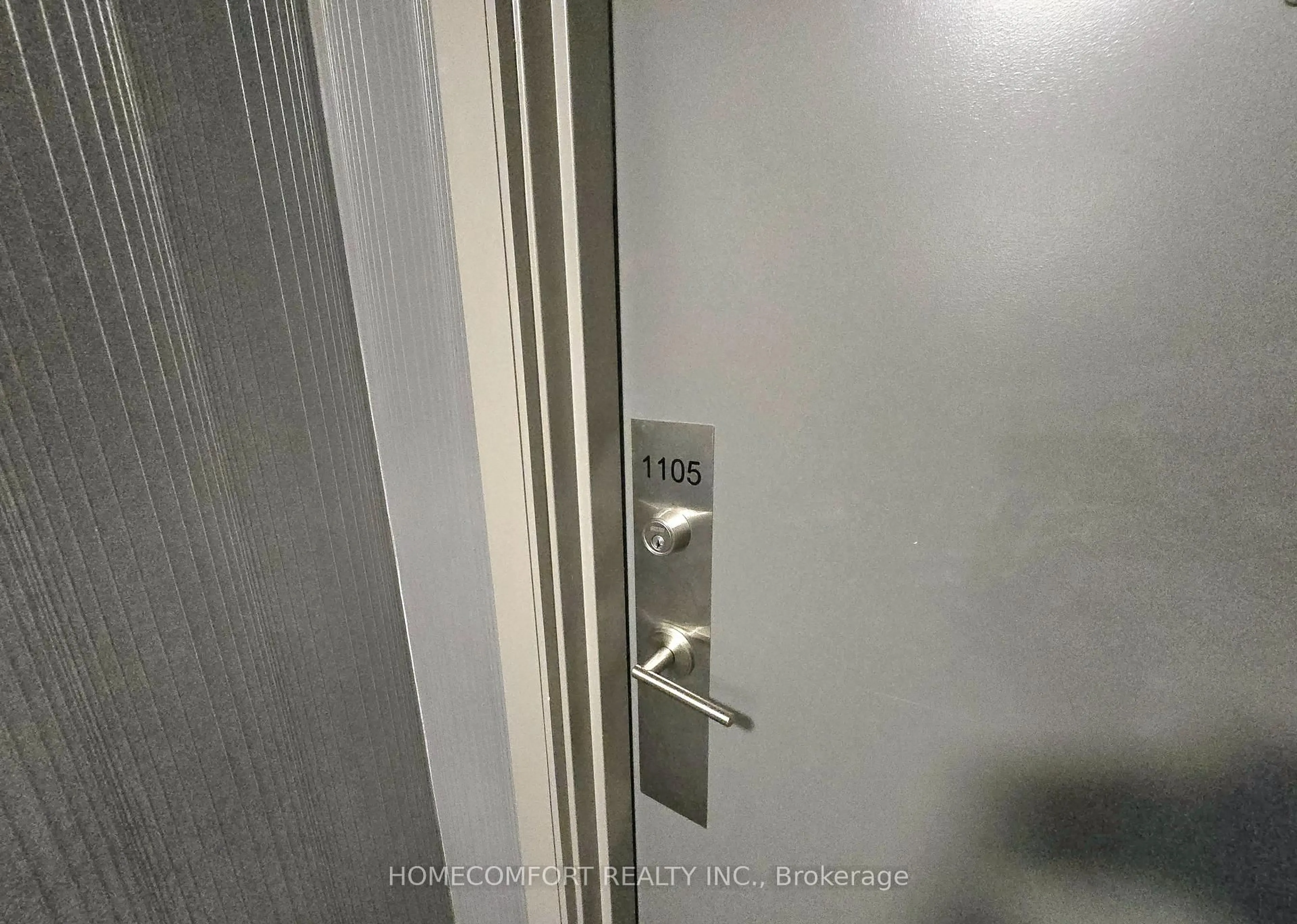 Unknown for 9608 Yonge St #1105A, Richmond Hill Ontario L4C 0X4
