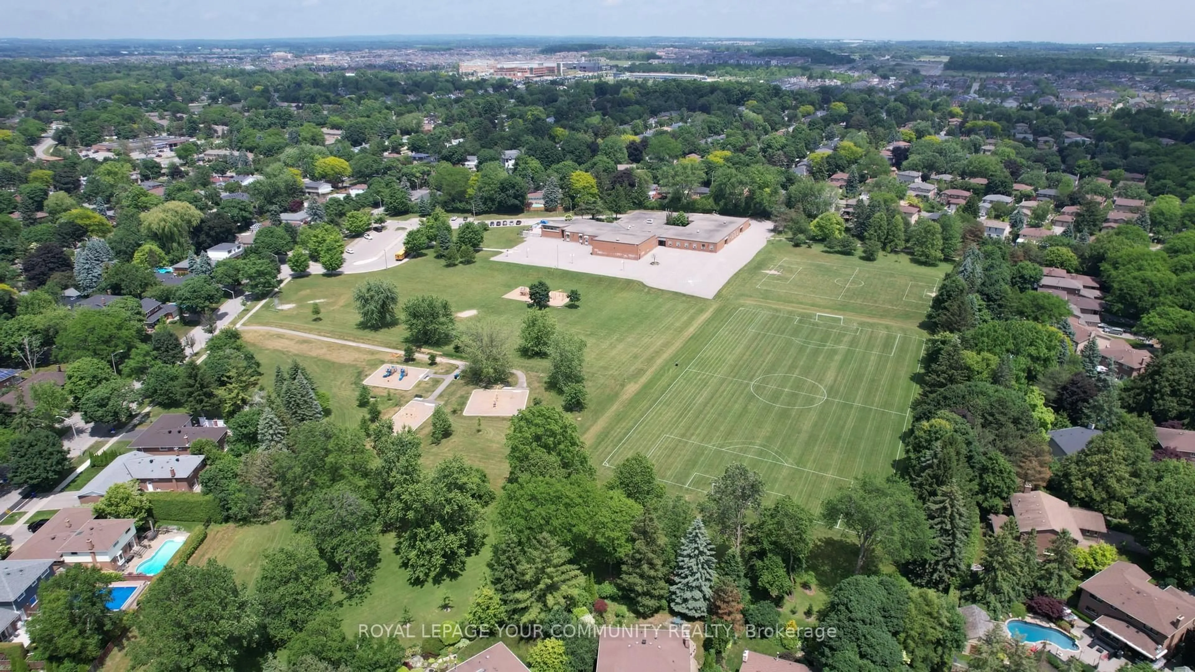 A pic from outside/outdoor area/front of a property/back of a property/a pic from drone, unknown for 45 Squire Baker's Lane, Markham Ontario L3P 3G8