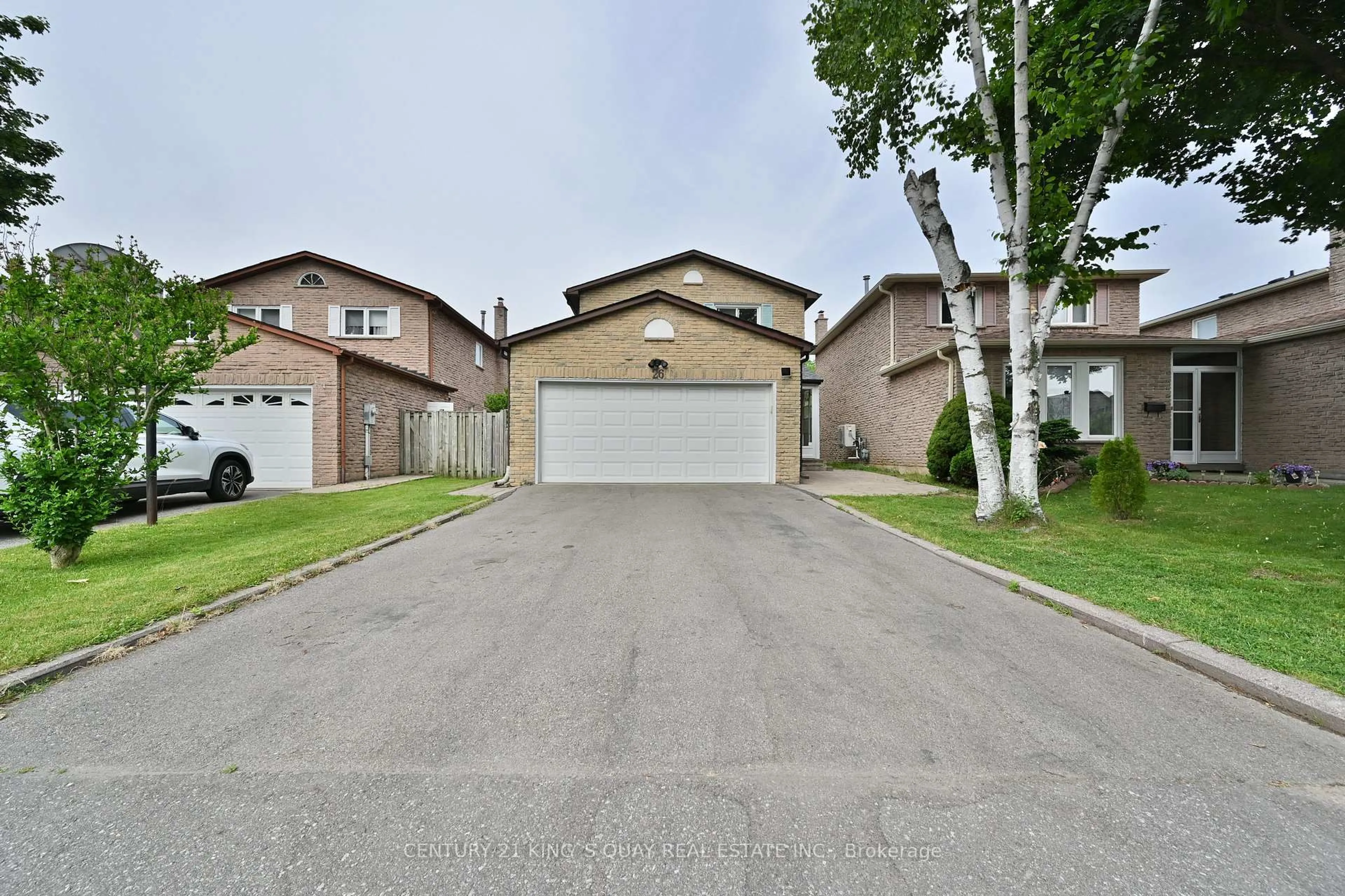 A pic from outside/outdoor area/front of a property/back of a property/a pic from drone, street for 26 Tunney Cres, Markham Ontario L3P 4L2