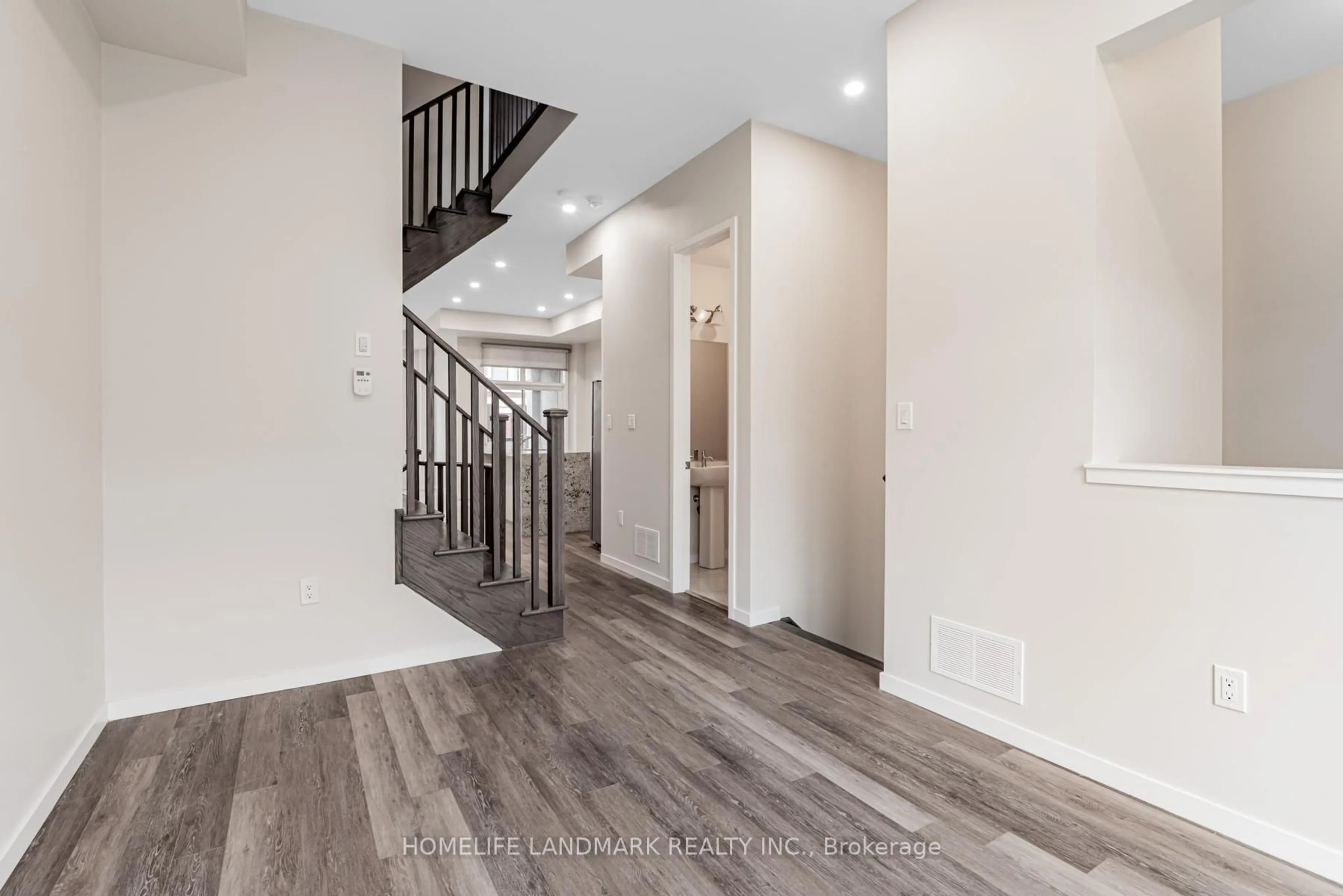 Indoor entryway for 57 Wuhan Lane, Markham Ontario L6E 0V4