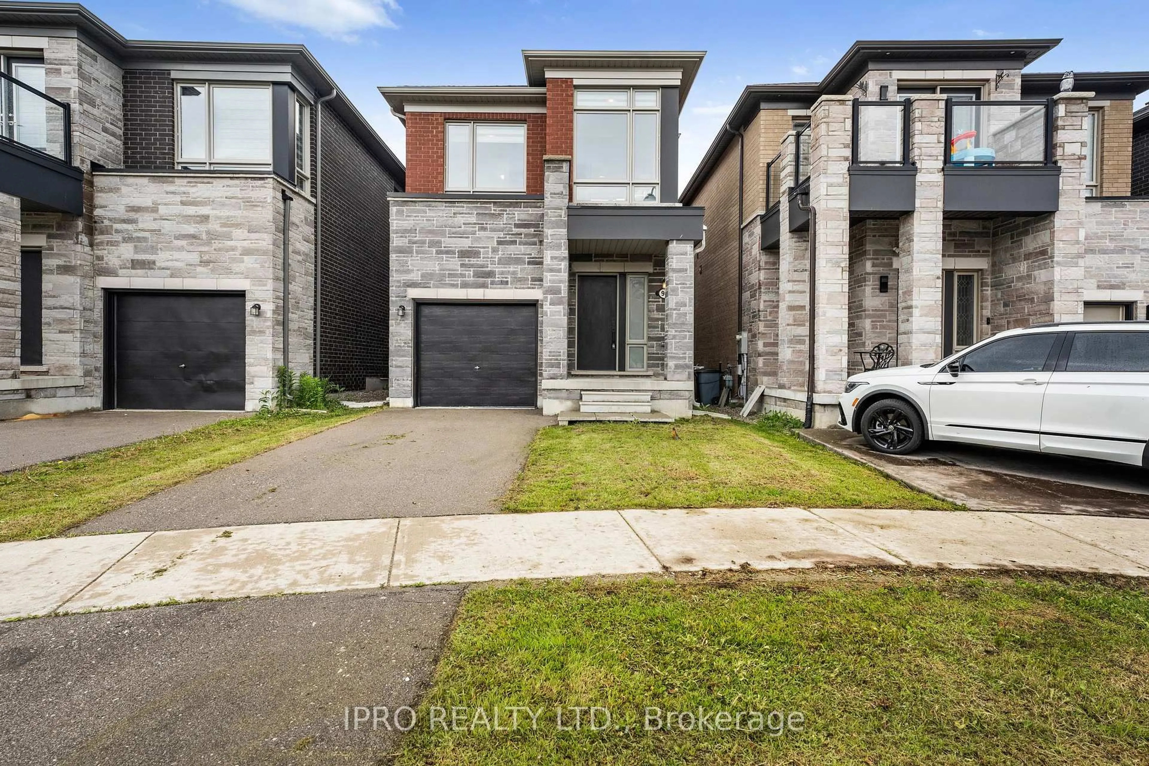 Home with brick exterior material, street for 93 Velia Crt, Vaughan Ontario L4H 4S5