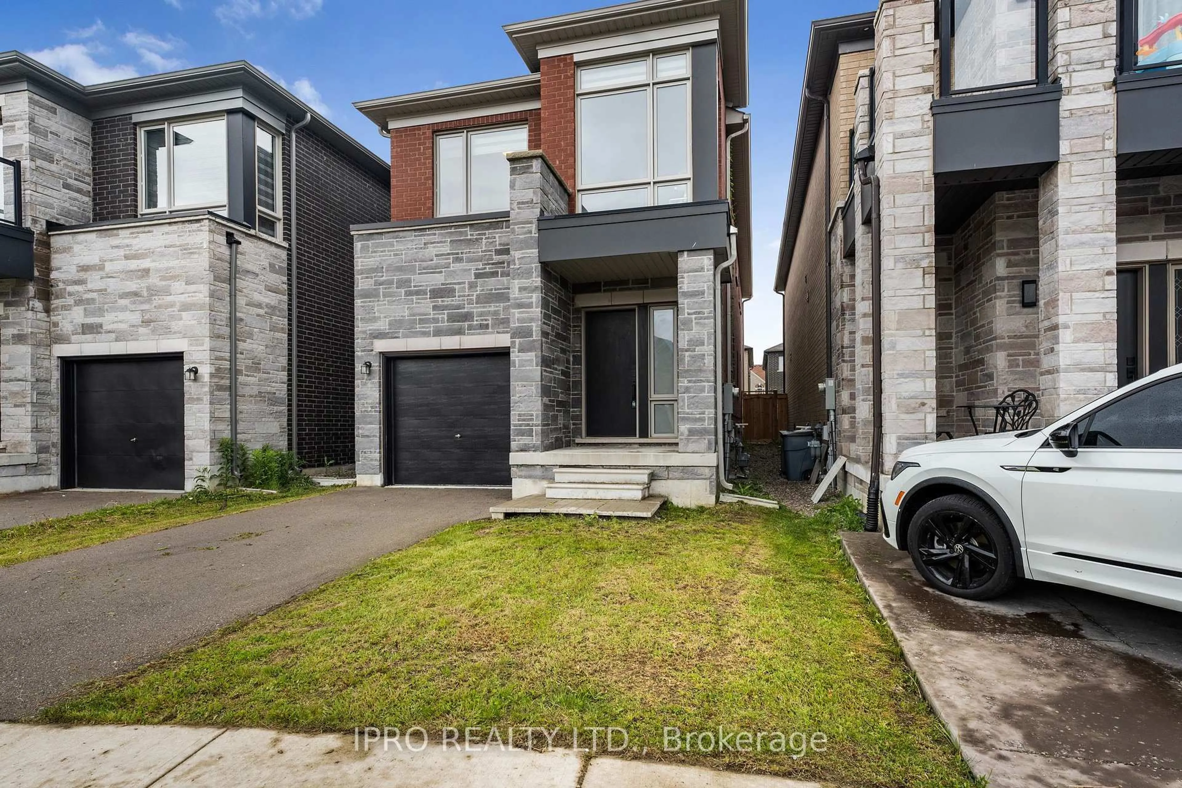 Home with brick exterior material, street for 93 Velia Crt, Vaughan Ontario L4H 4S5