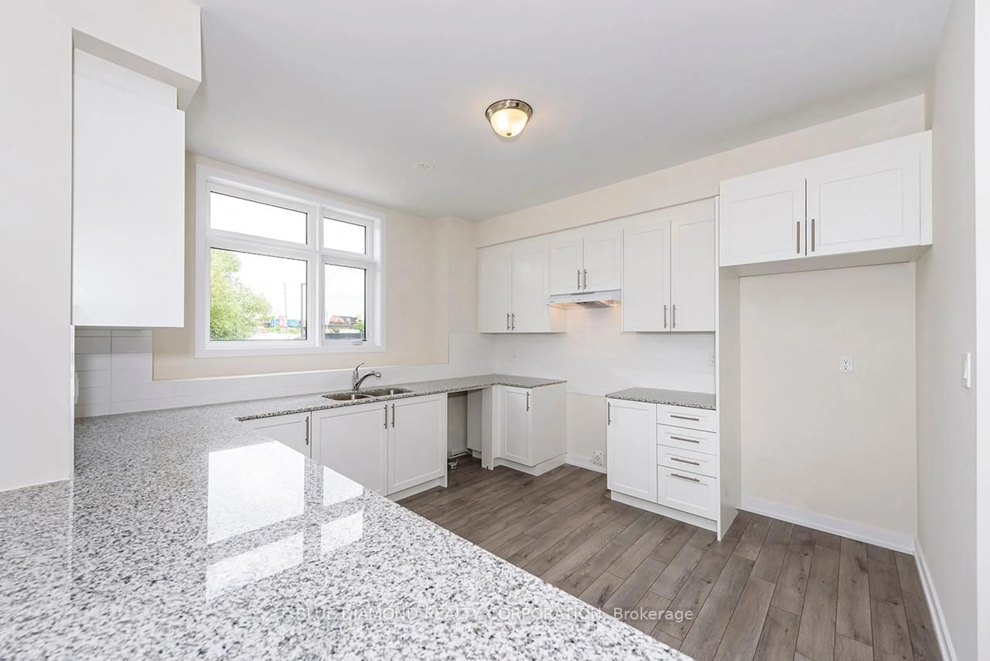 Standard kitchen, unknown for 49 Kintall Way, Vaughan Ontario L4L 9A7
