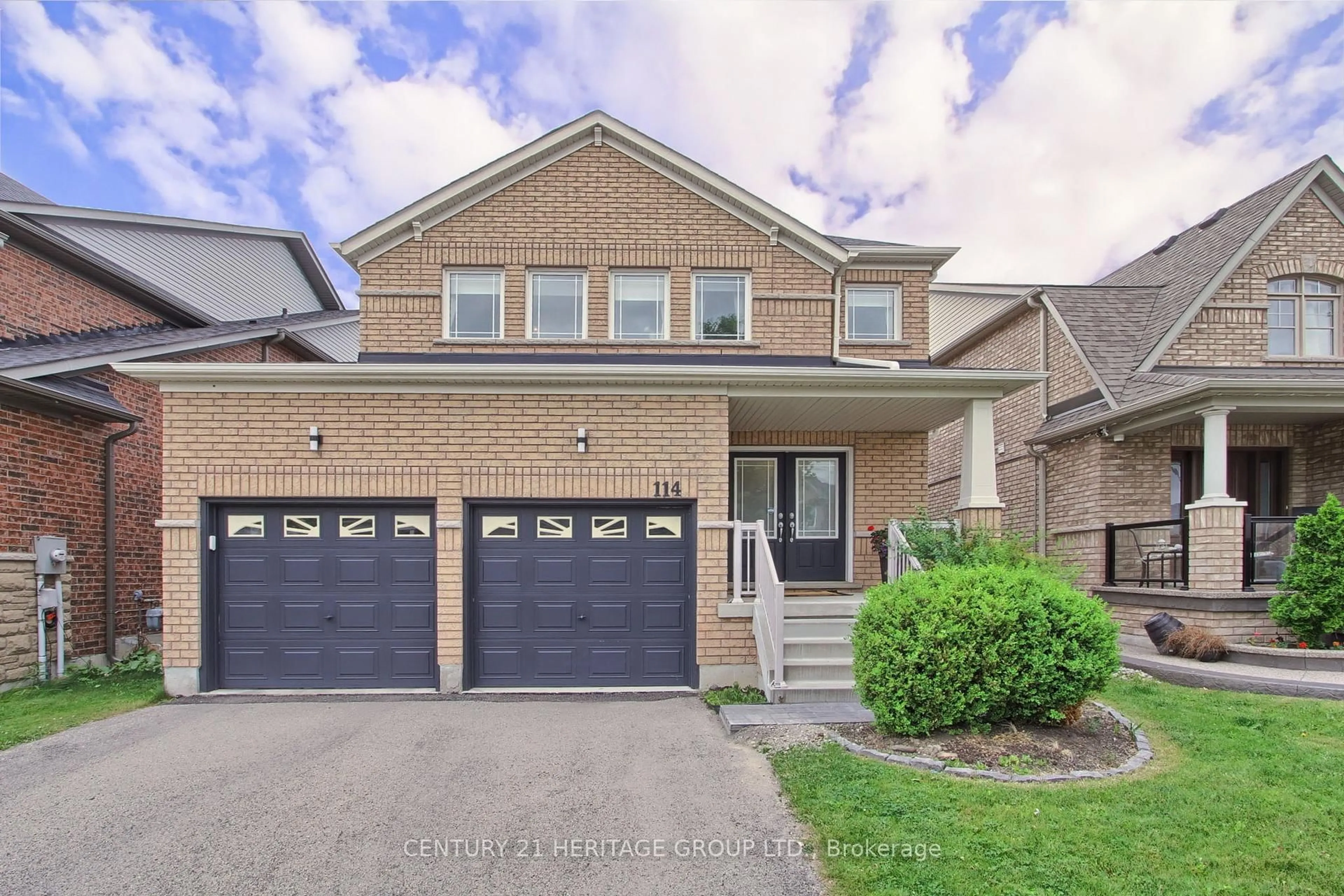 Home with brick exterior material, street for 114 Faris St, Bradford West Gwillimbury Ontario L3Z 0C4