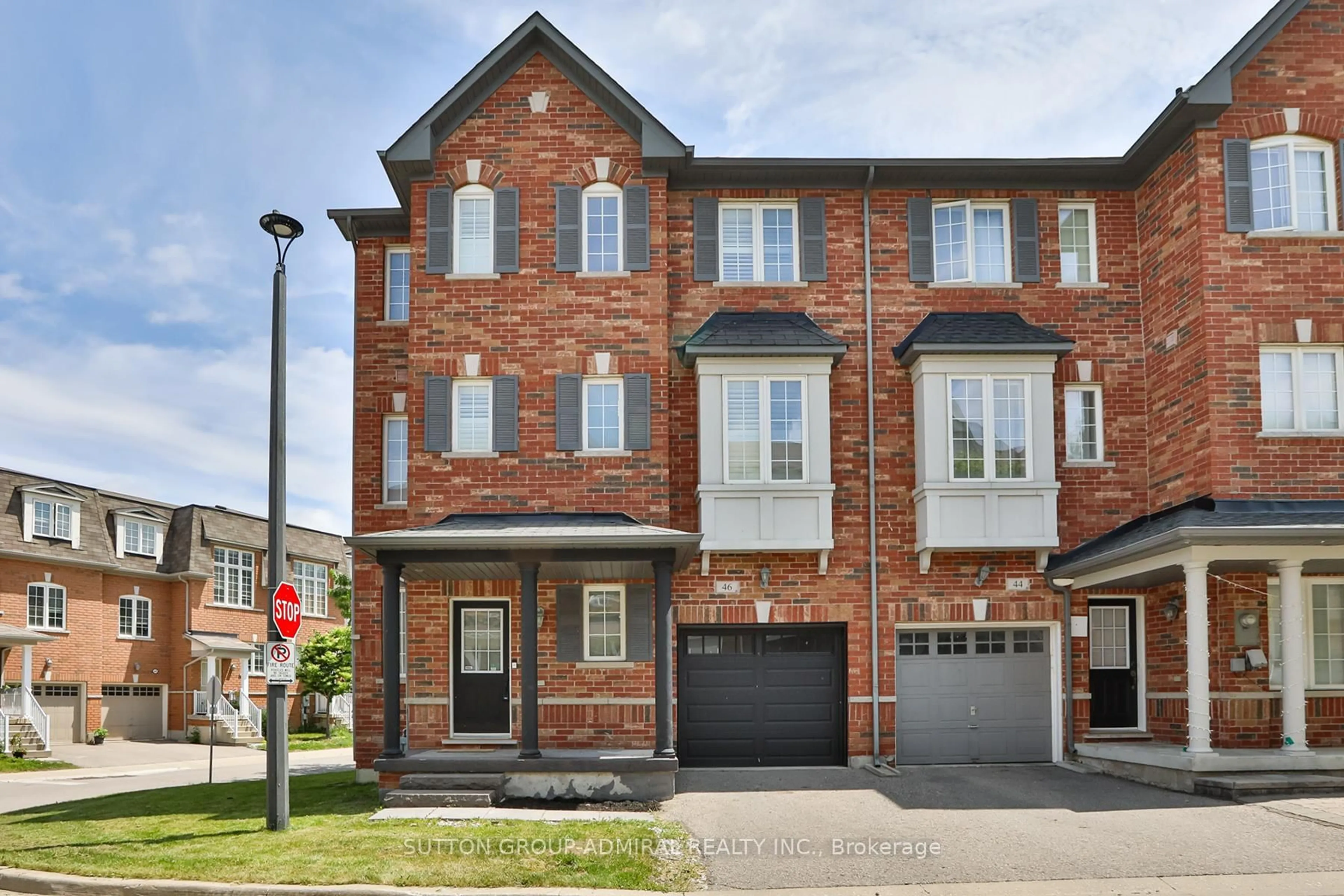 Home with brick exterior material, street for 15 Old Colony Rd #46, Richmond Hill Ontario L4E 4L5