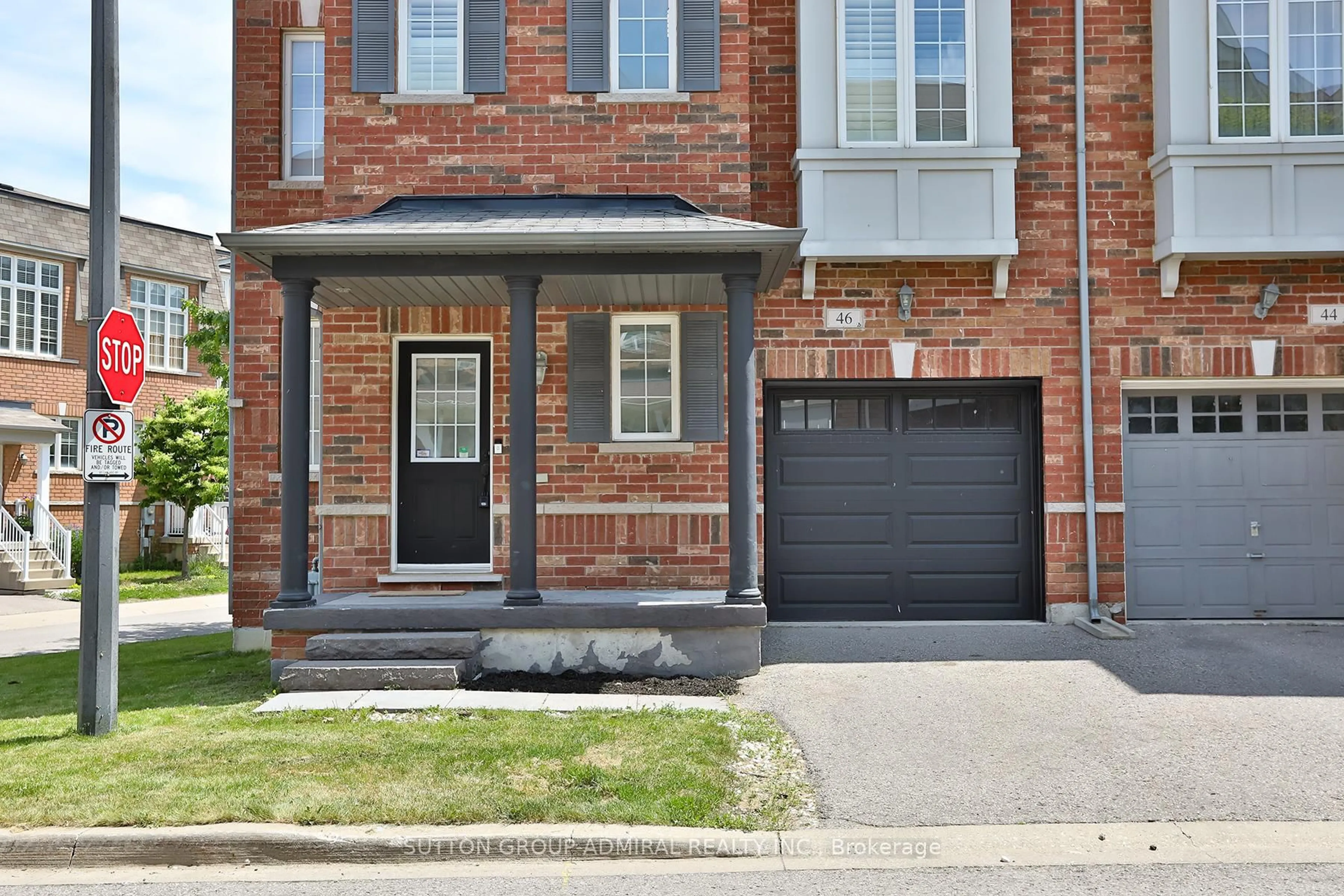 Home with brick exterior material, street for 15 Old Colony Rd #46, Richmond Hill Ontario L4E 4L5