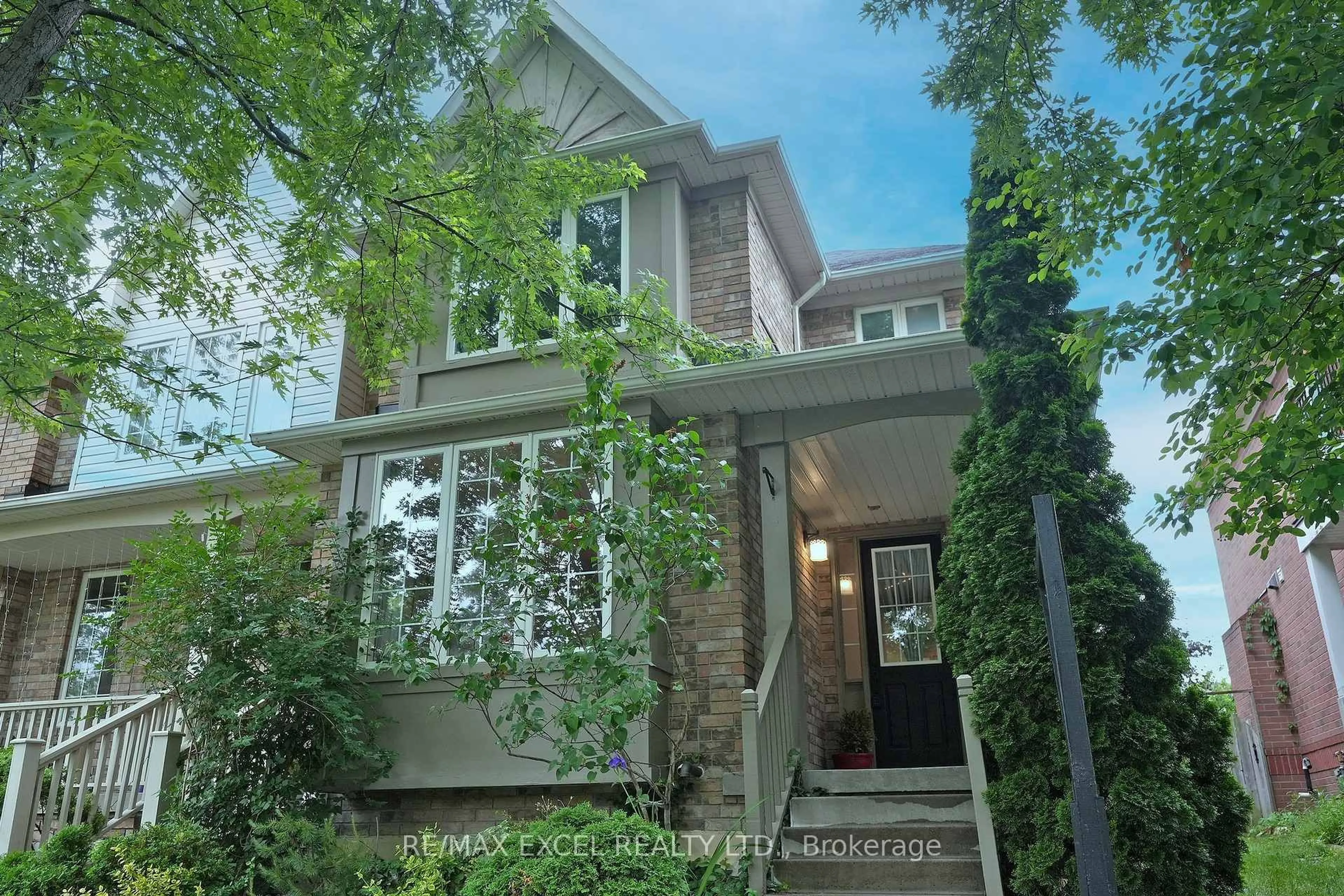 Unknown for 318 Country Glen Rd, Markham Ontario L6B 1C5