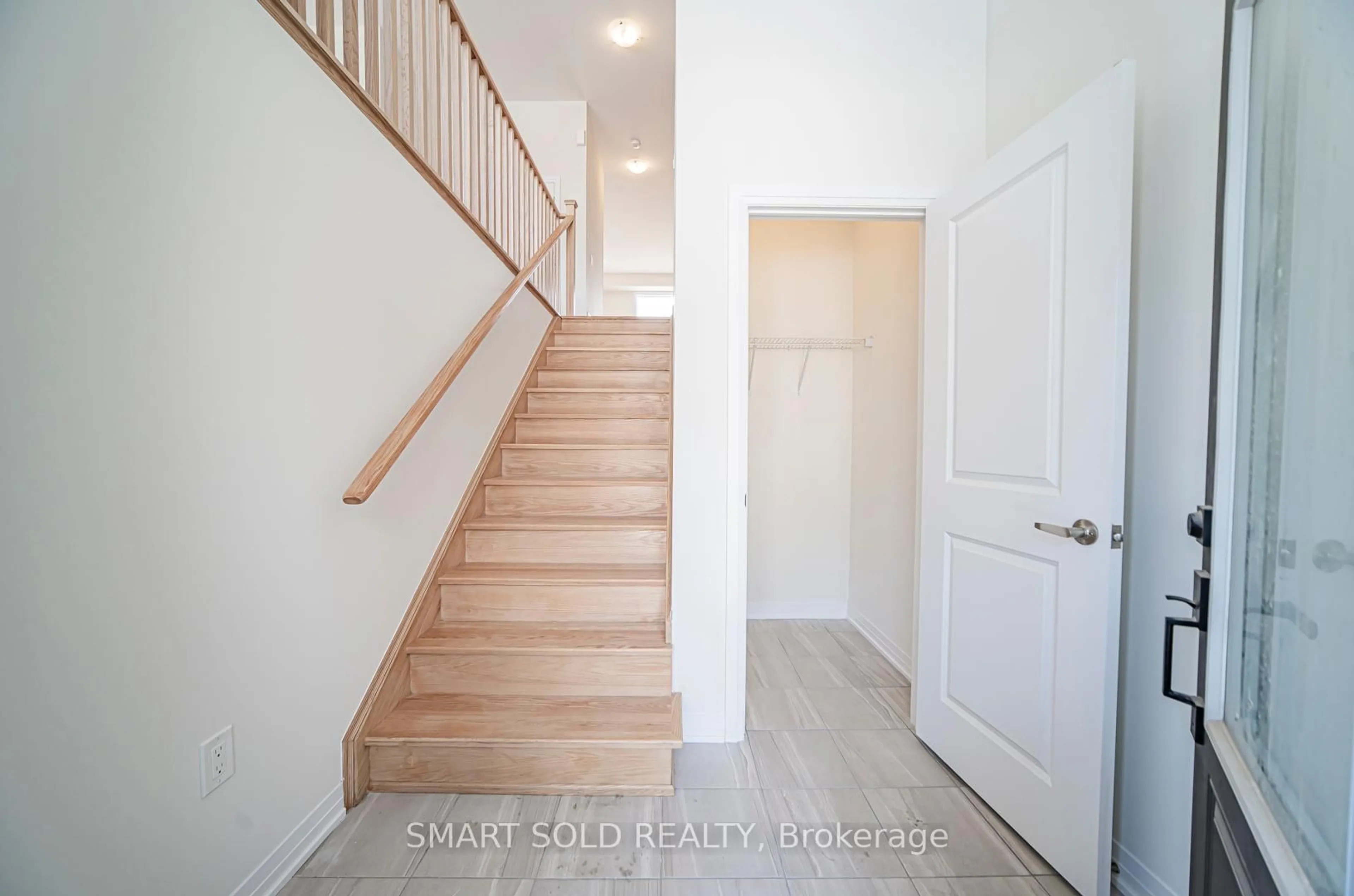Unknown for 71 Millman Lane, Richmond Hill Ontario L4S 1N7
