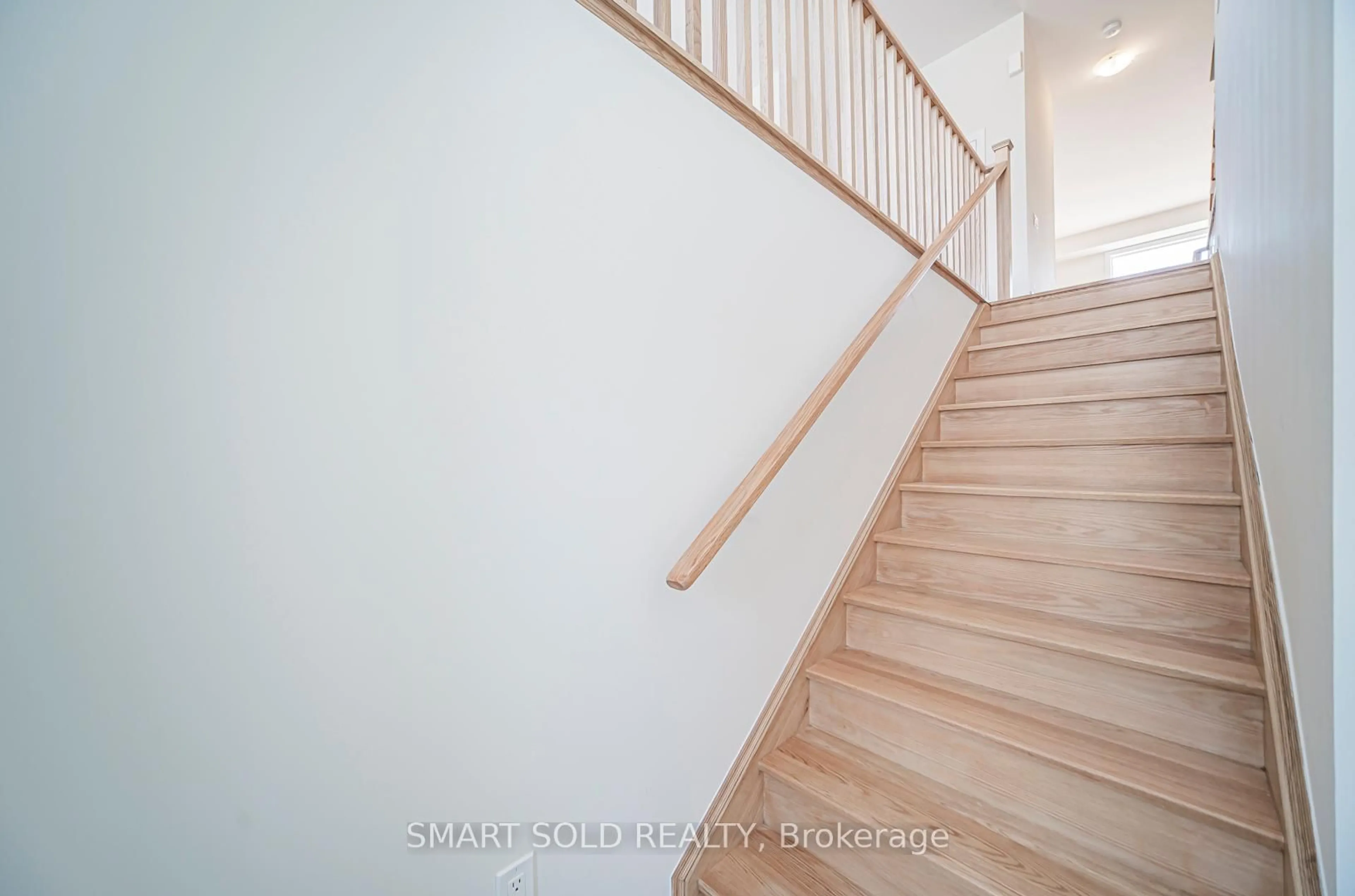 Stairs for 71 Millman Lane, Richmond Hill Ontario L4S 1N7
