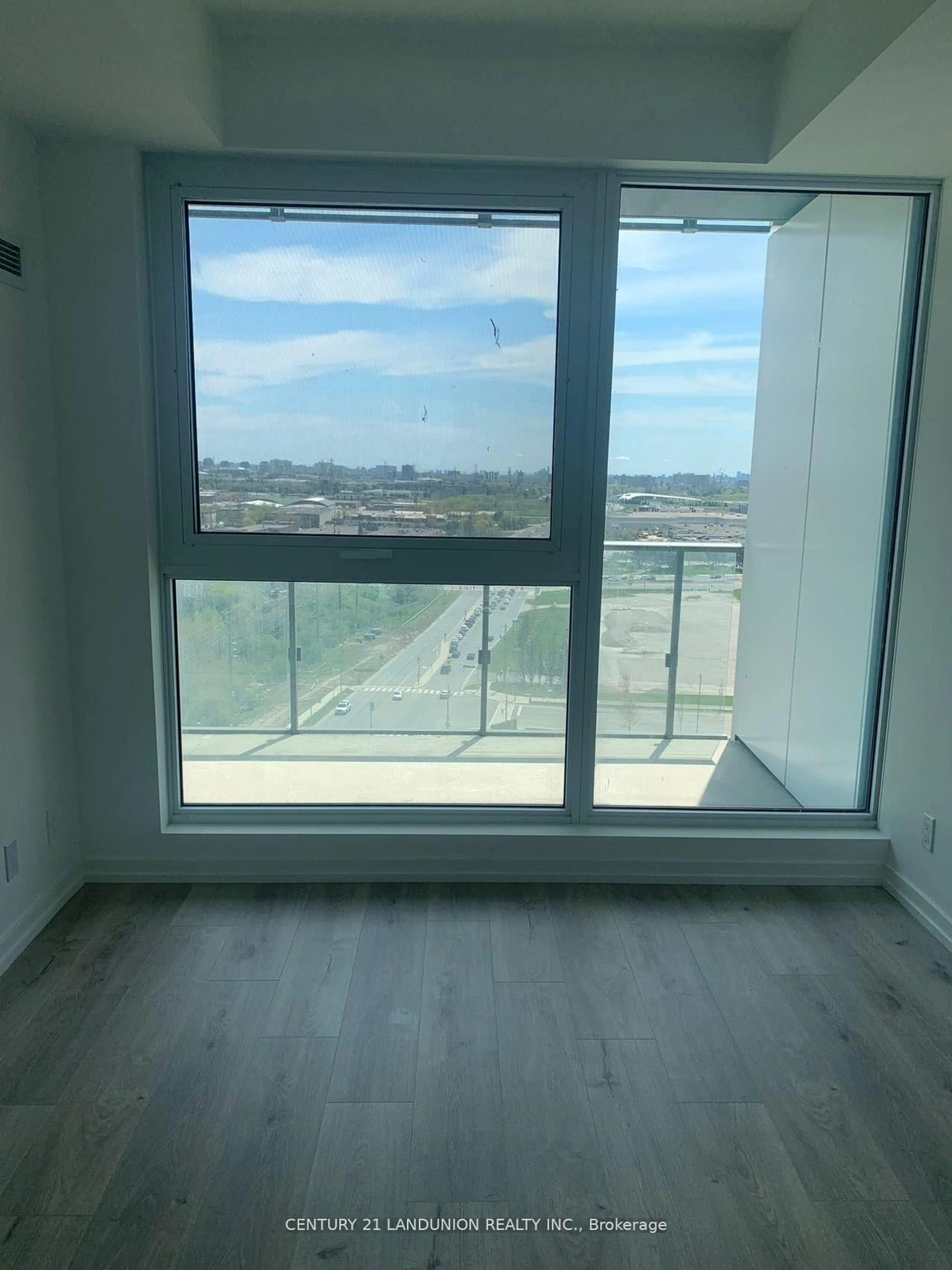 A pic of a room for 7890 Jane St #1512, Vaughan Ontario L4K 4R6