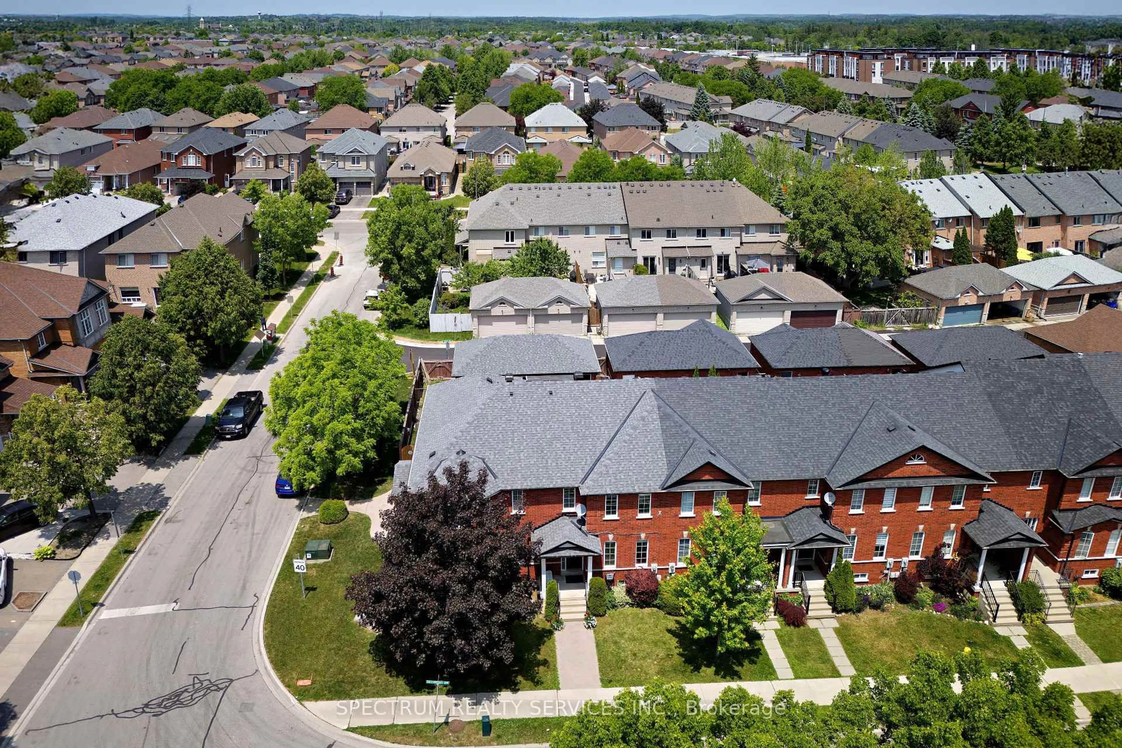 A pic from outside/outdoor area/front of a property/back of a property/a pic from drone, street for 66 Decoroso Dr, Vaughan Ontario L4H 1N1