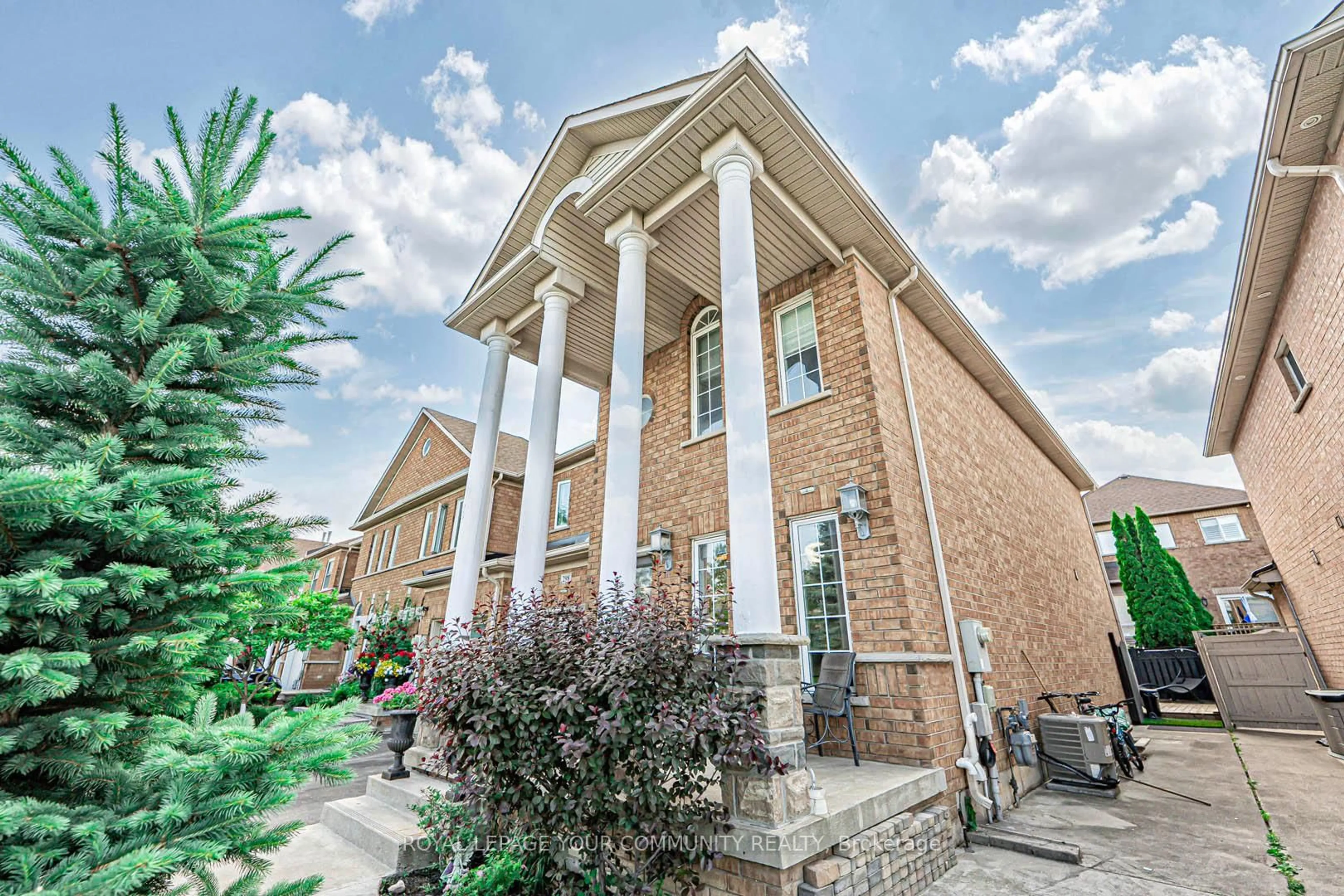 Home with brick exterior material, building for 298 Hawkview Blvd, Vaughan Ontario L4H 2G7