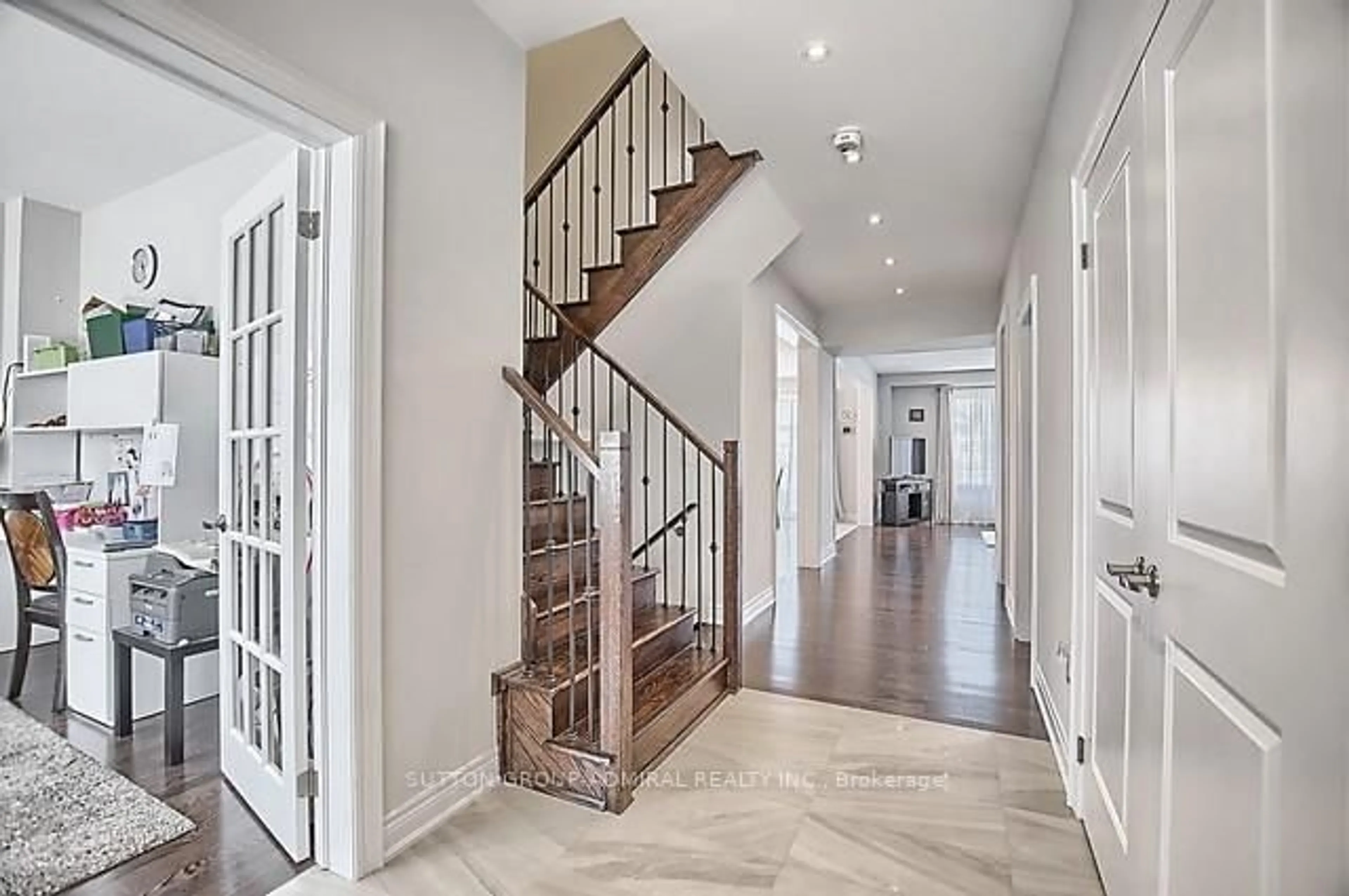 Unknown for 1310 Butler St, Innisfil Ontario L9S 0L4