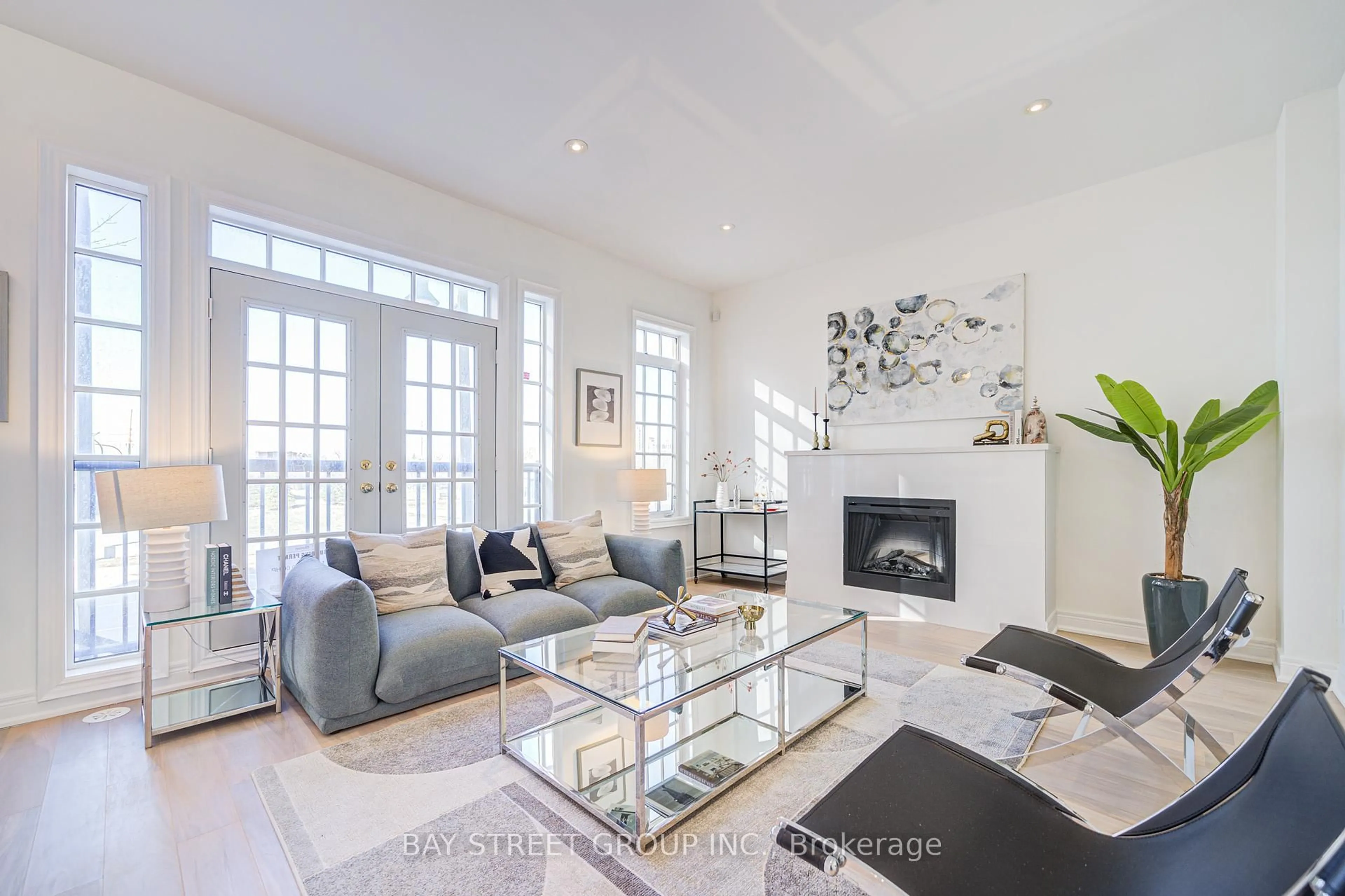 Living room with furniture, unknown for 27 Rouge Valley Dr, Markham Ontario L6G 0C1