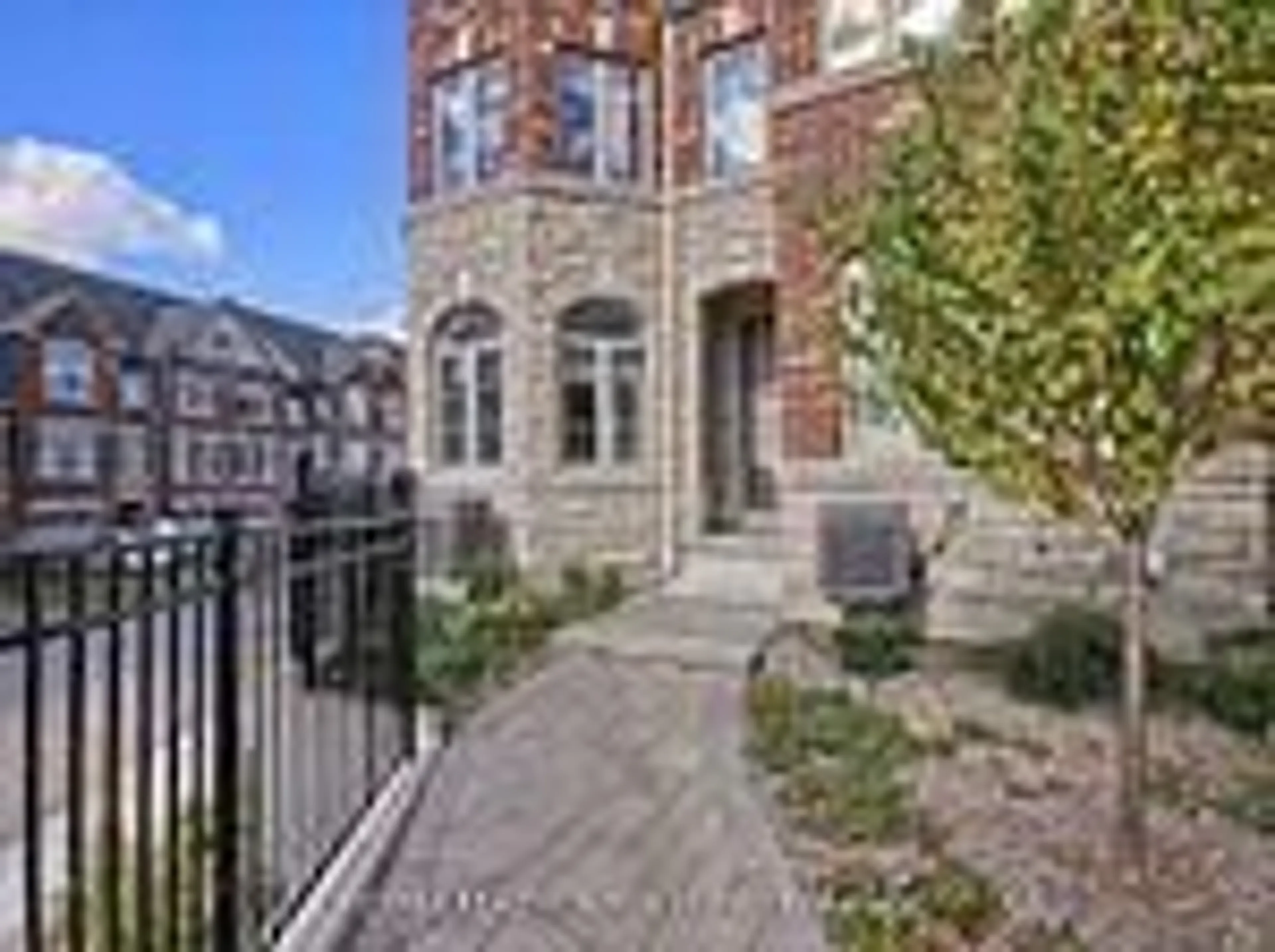 Unknown for 1331 Major Mackenzie Dr #25, Vaughan Ontario L6A 4W4