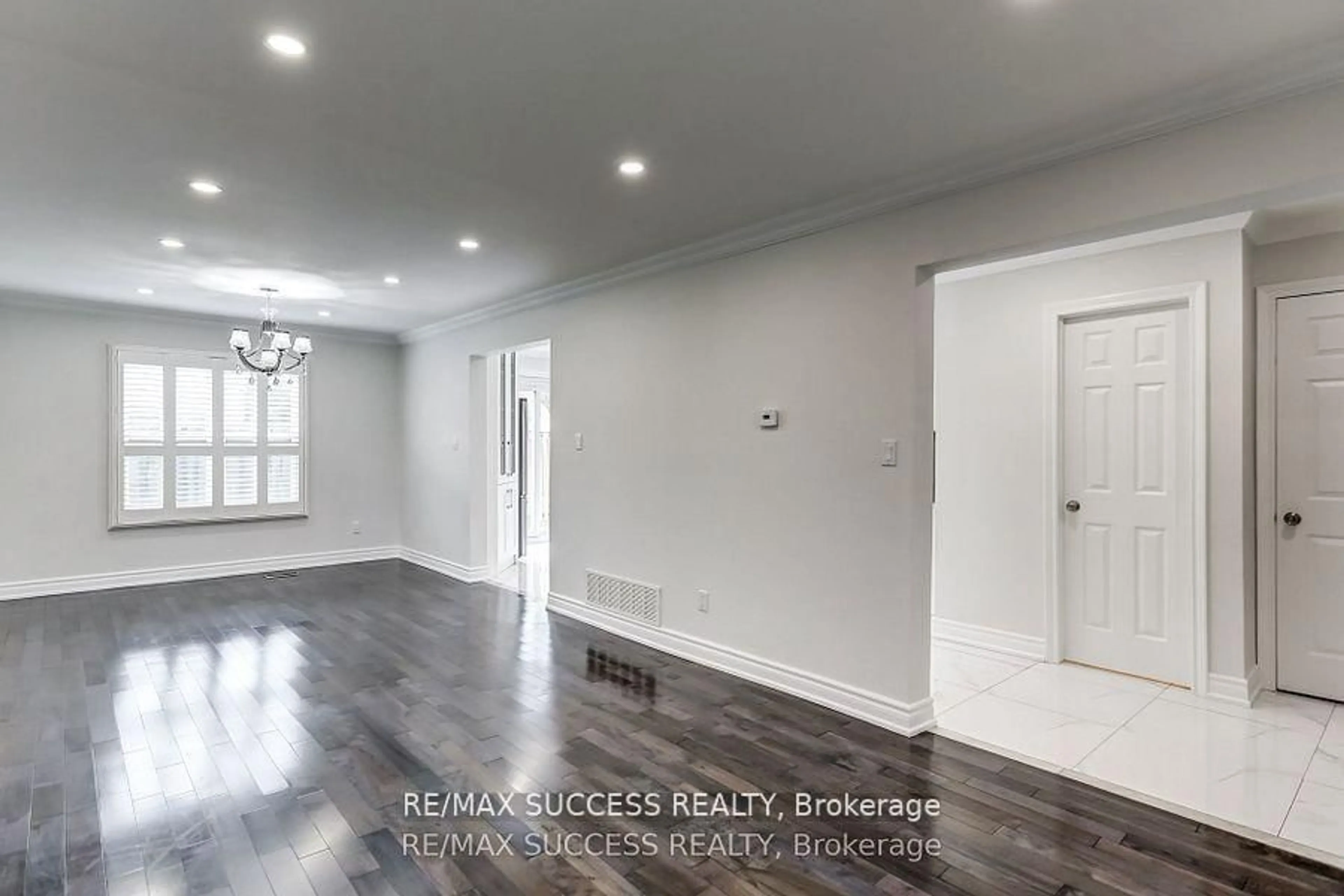 A pic of a room for 60 Gayla St, Vaughan Ontario L4J 6G2