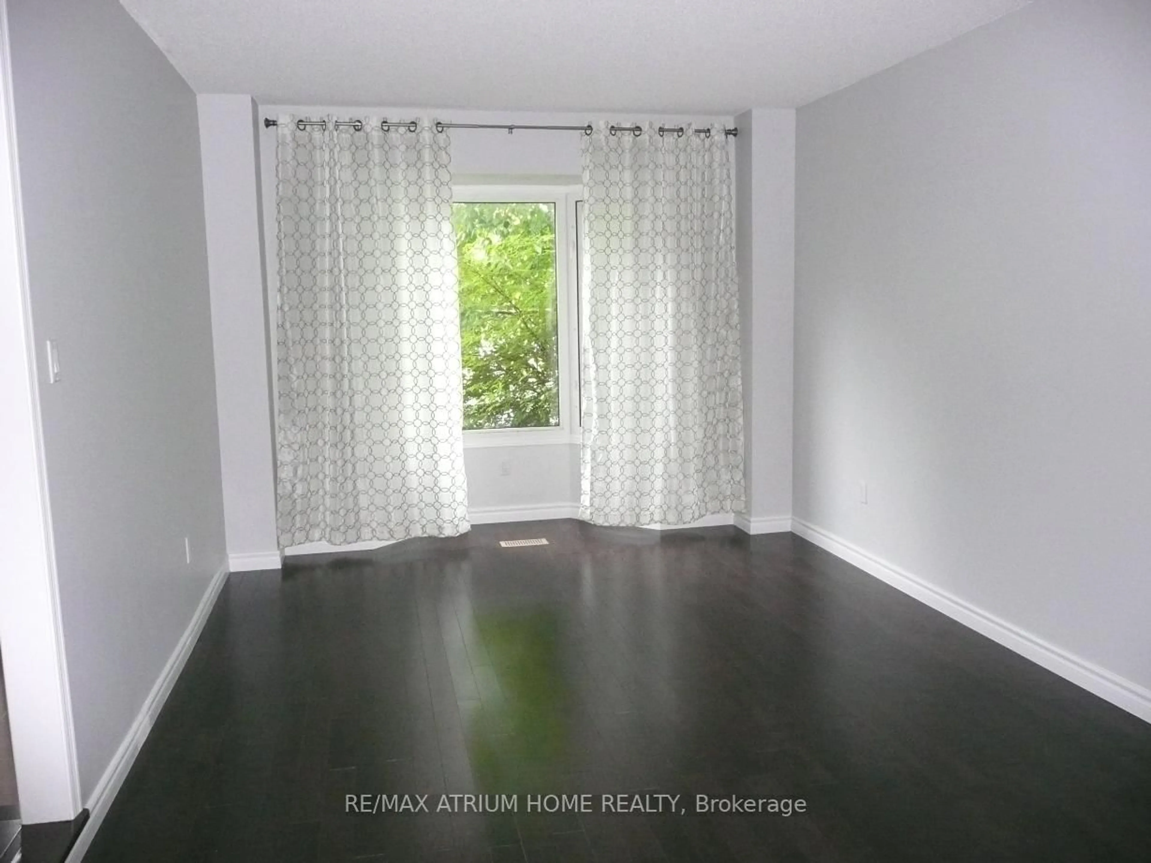 A pic of a room for 53 Conistan Rd, Markham Ontario L3R 8K6