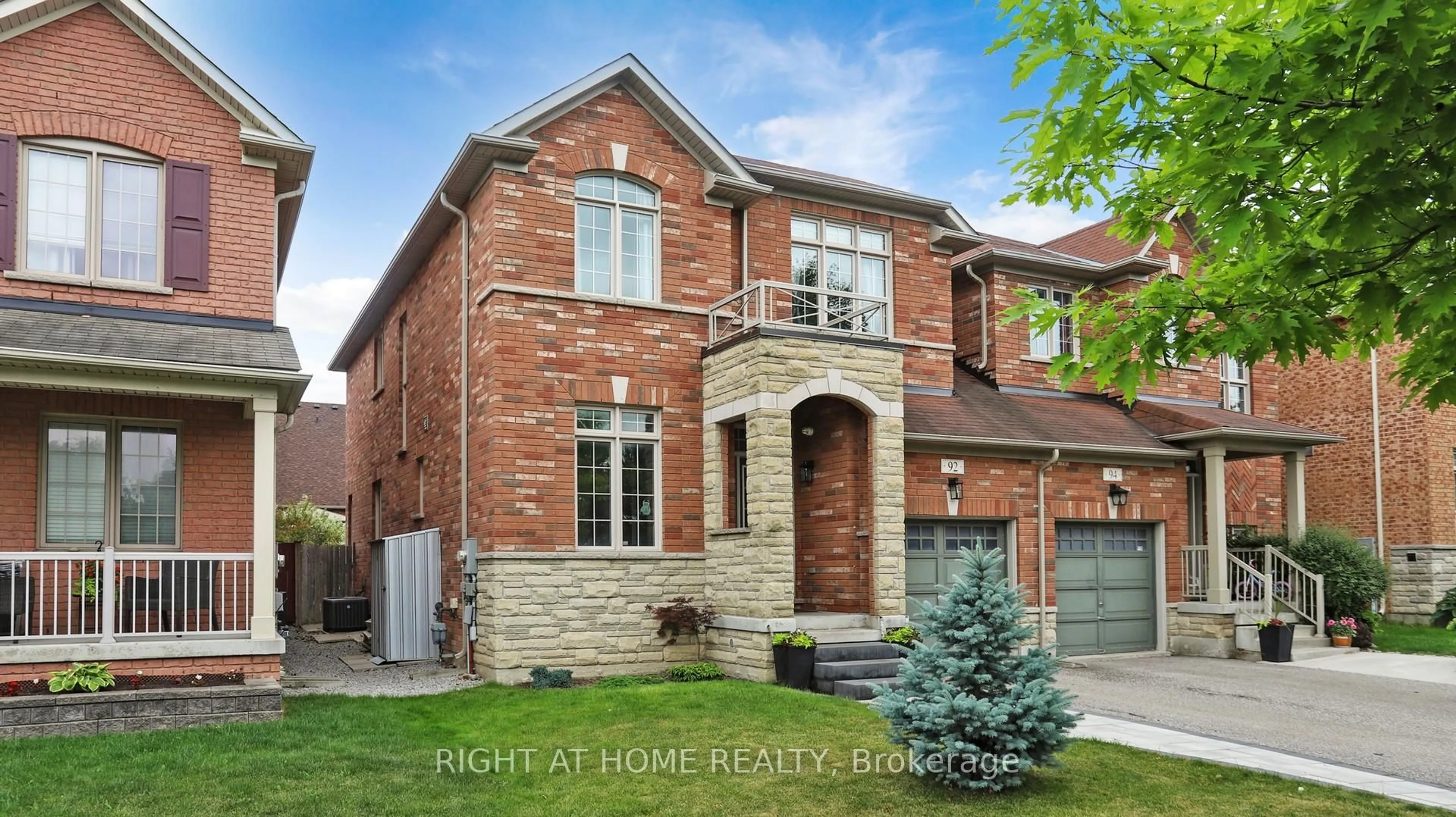 Home with brick exterior material, street for 92 Waterlily Tr, King Ontario L0G 1T0