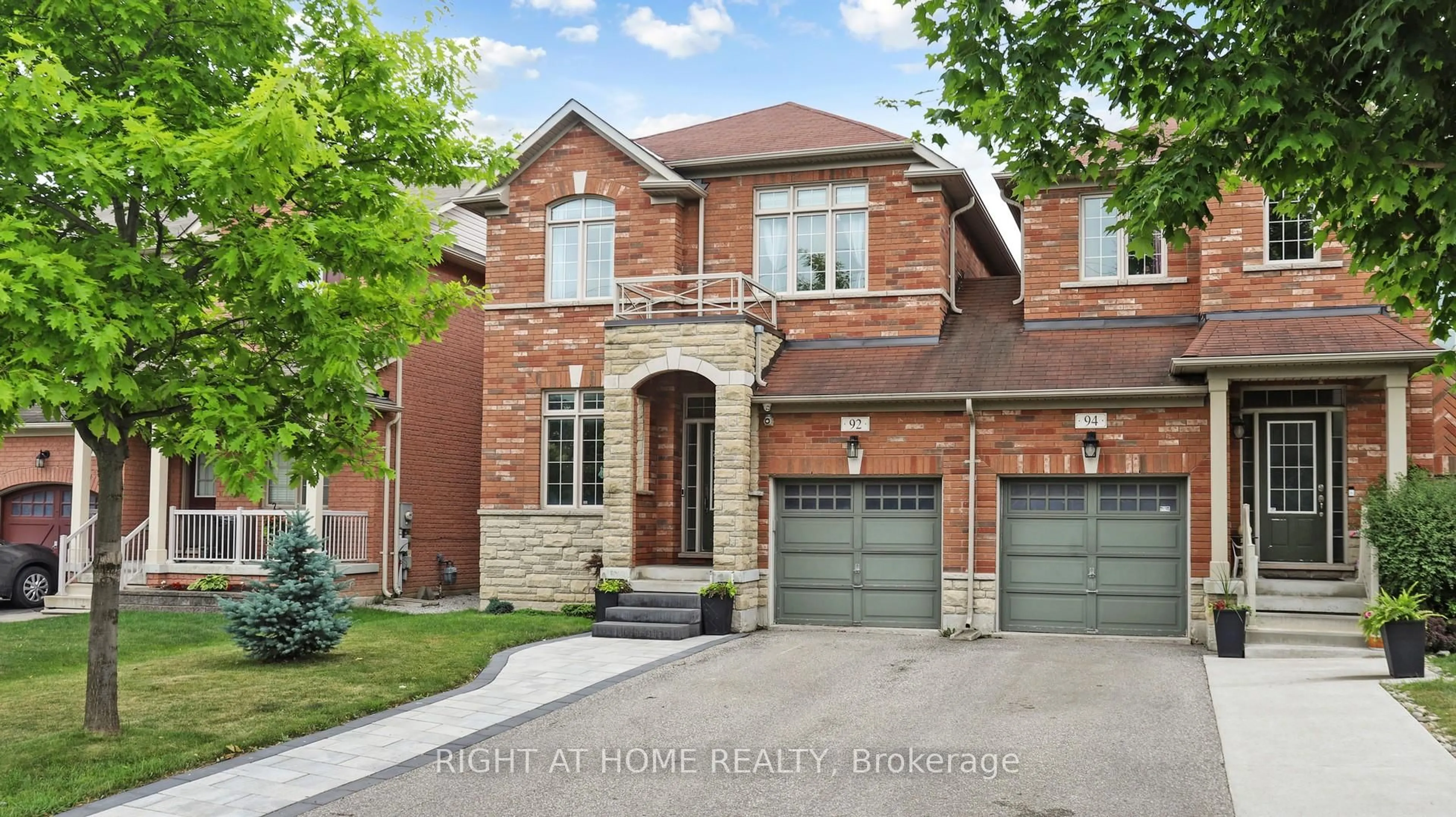Home with brick exterior material, street for 92 Waterlily Tr, King Ontario L0G 1T0