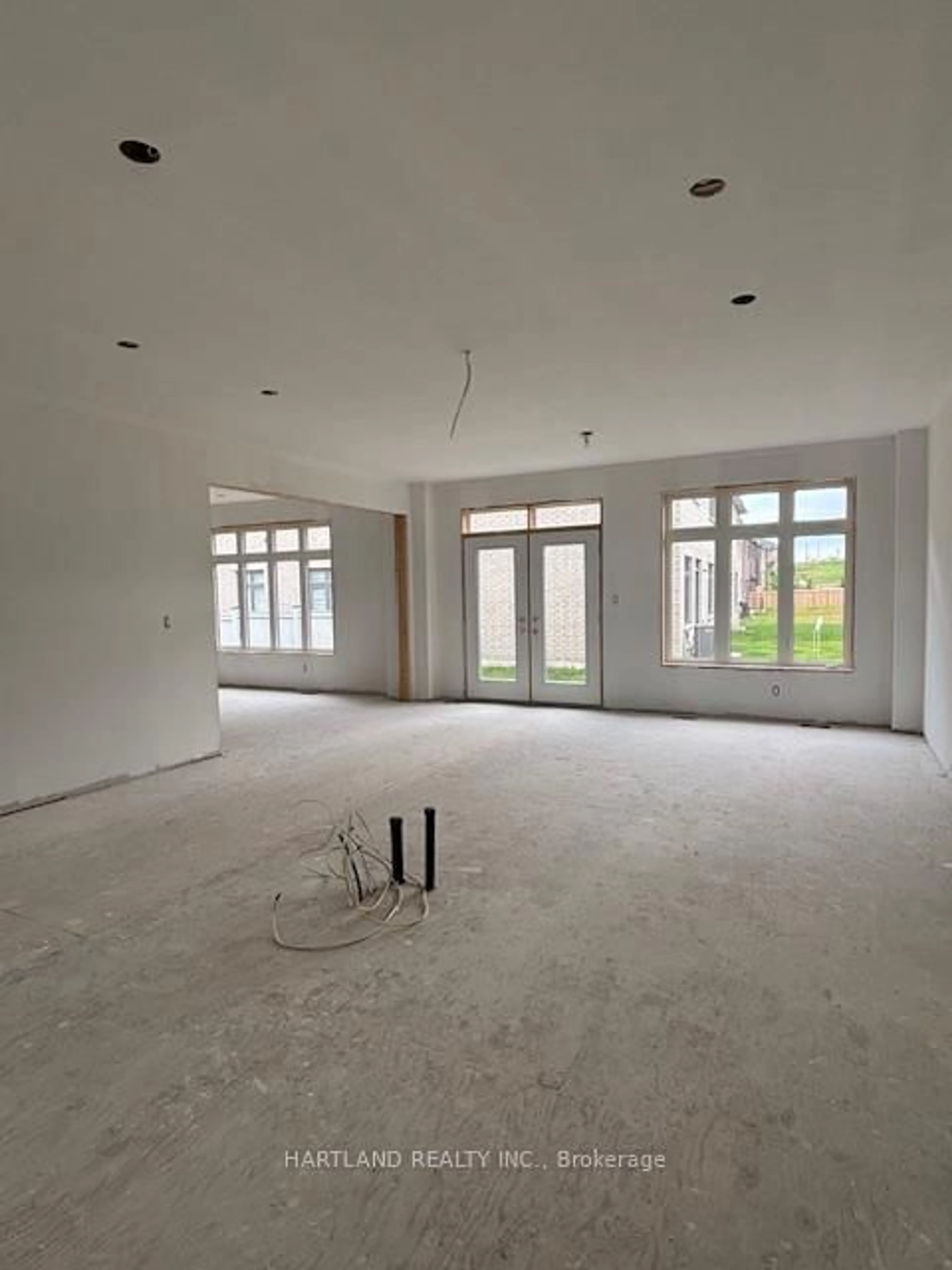 A pic of a room for 146 Wraggs Rd, Bradford West Gwillimbury Ontario L3Z 4N2