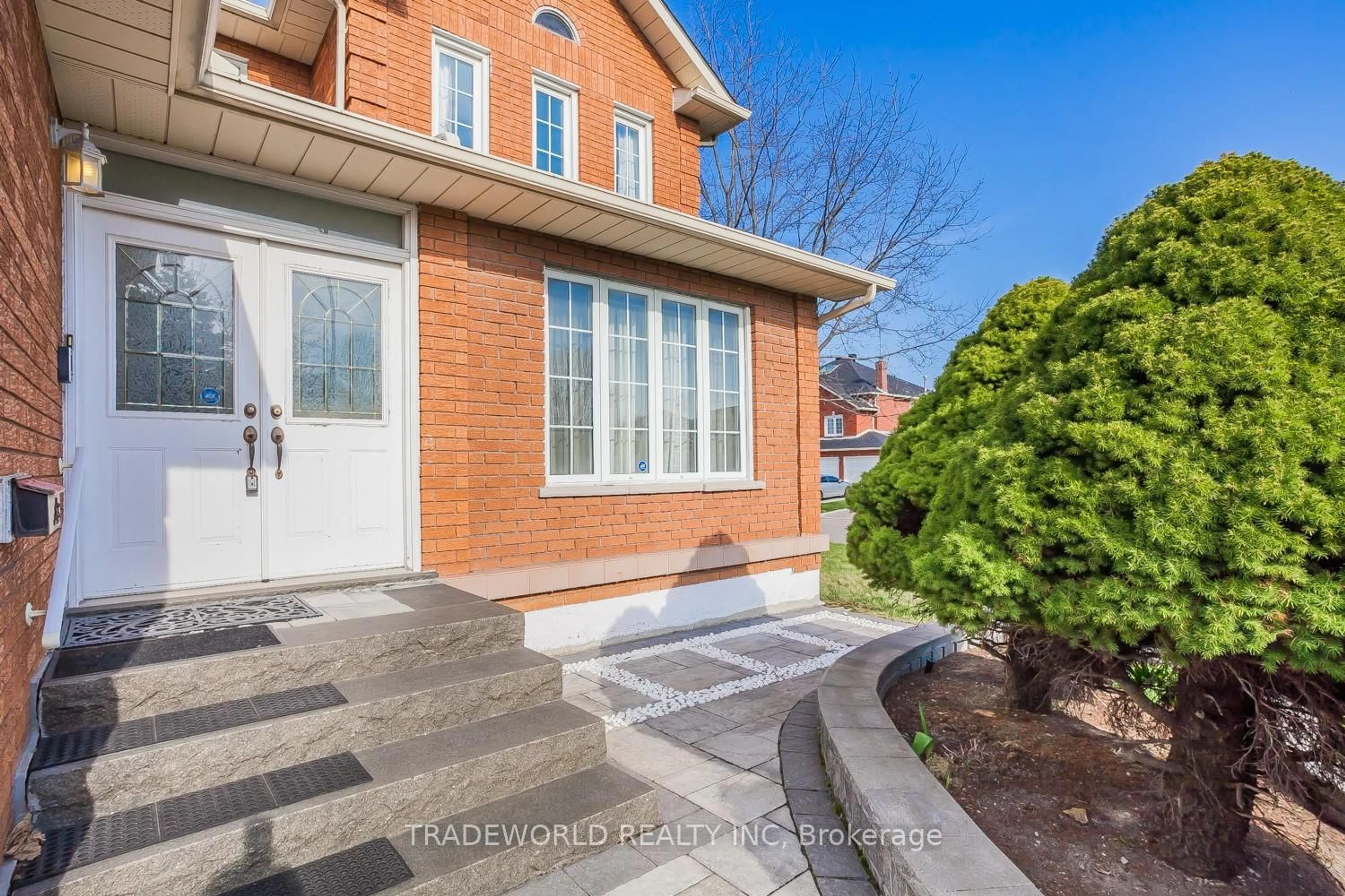 Home with brick exterior material, street for 2 Doulton Crt, Markham Ontario L3R 8N8
