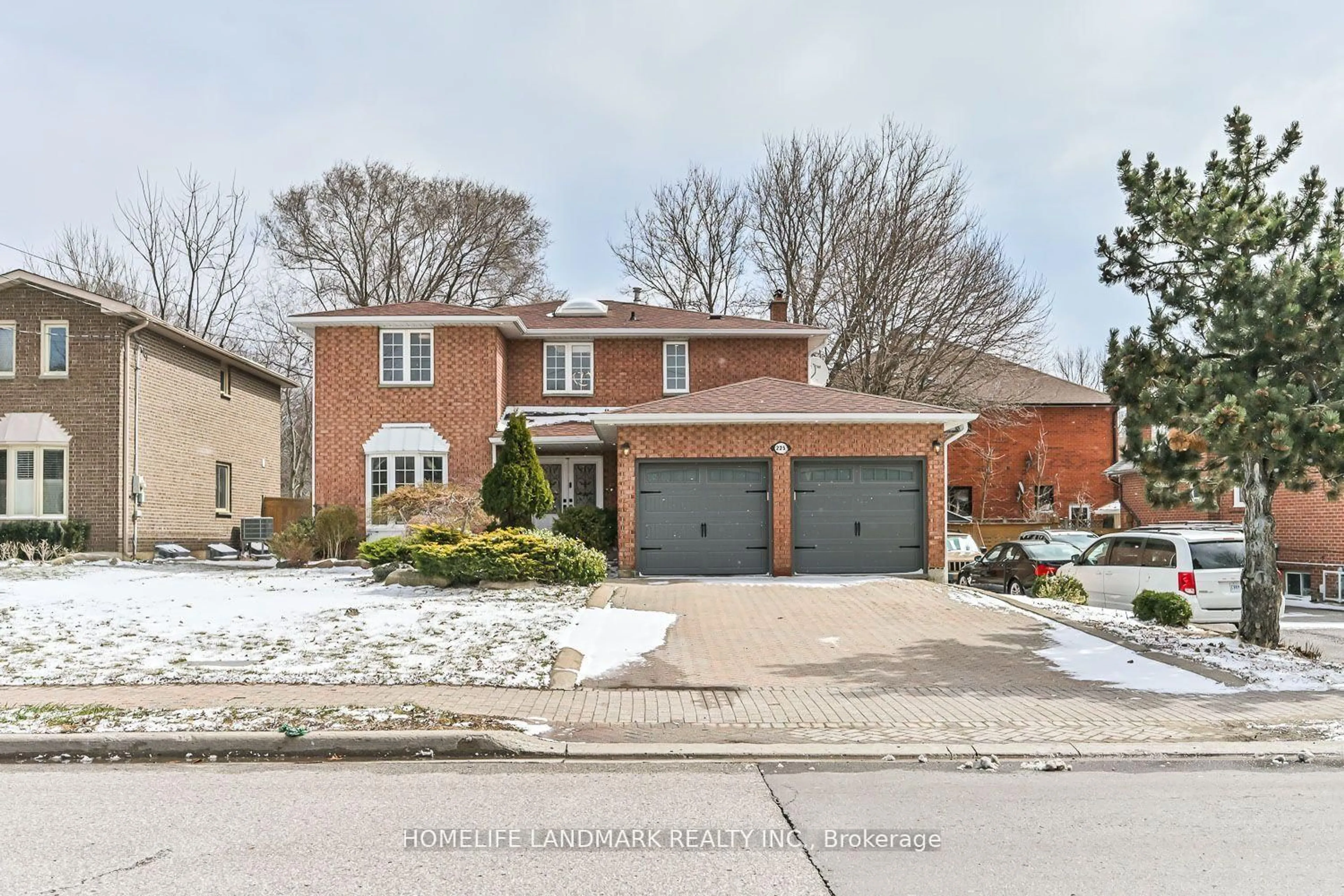 Home with brick exterior material, street for 225 Regent St, Richmond Hill Ontario L4C 9S8