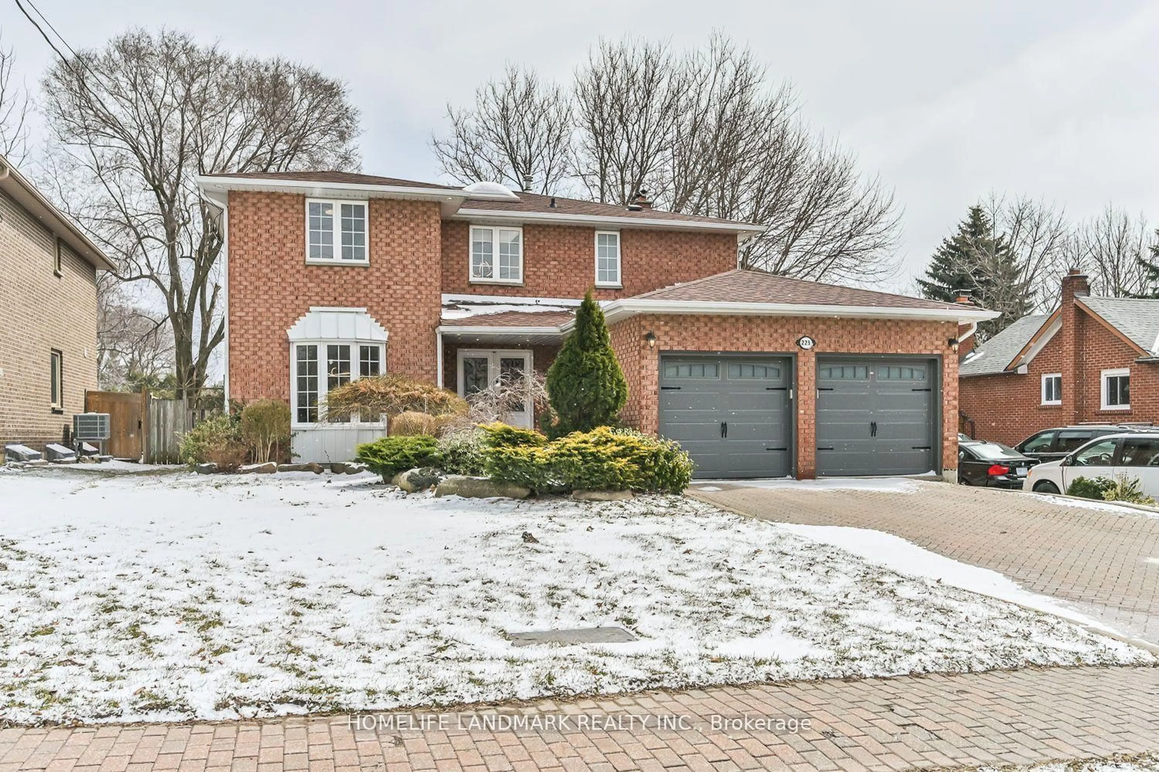 Home with brick exterior material, street for 225 Regent St, Richmond Hill Ontario L4C 9S8
