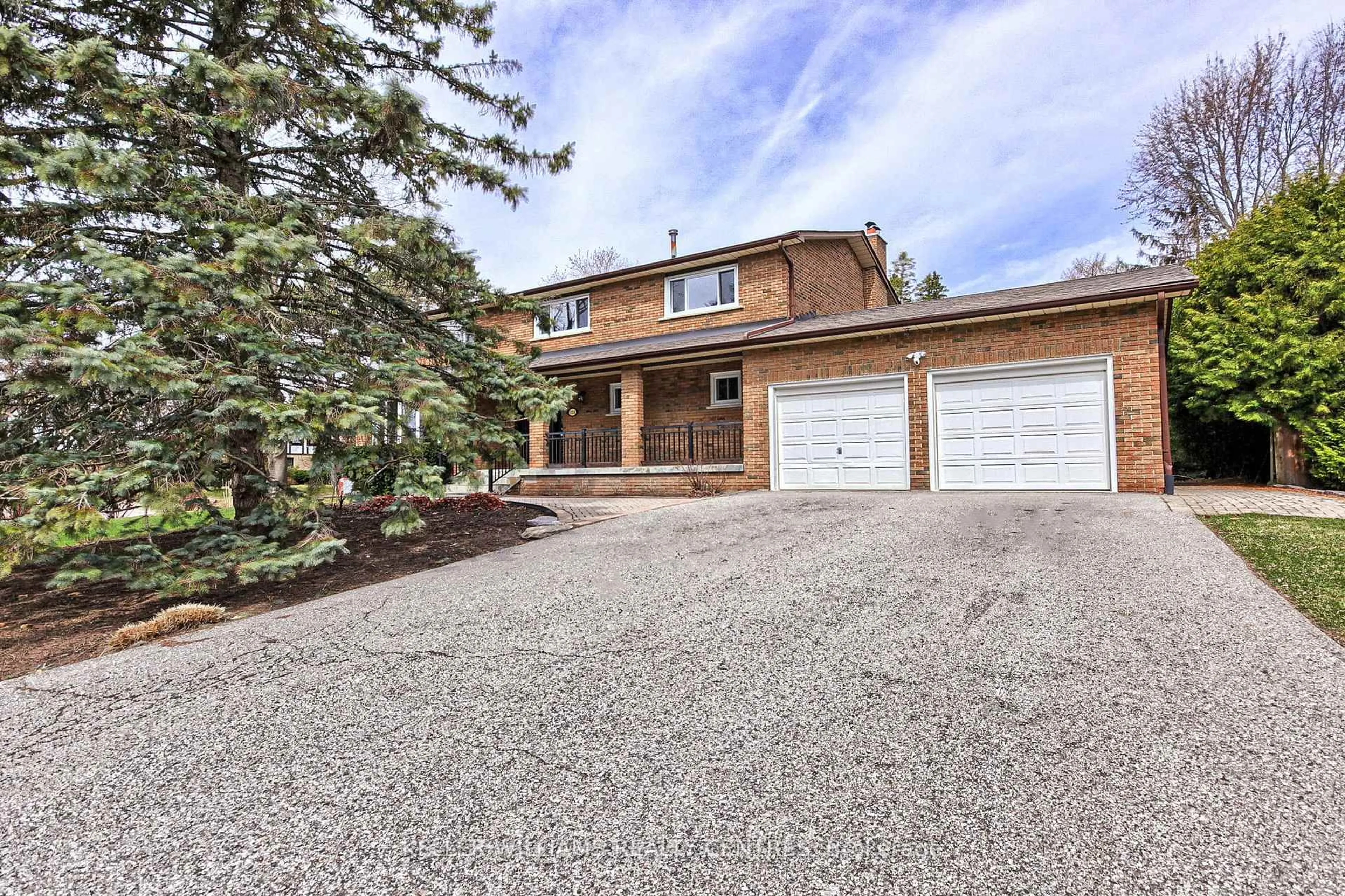 Home with brick exterior material, street for 128 Coons Rd, Richmond Hill Ontario L4E 2M8