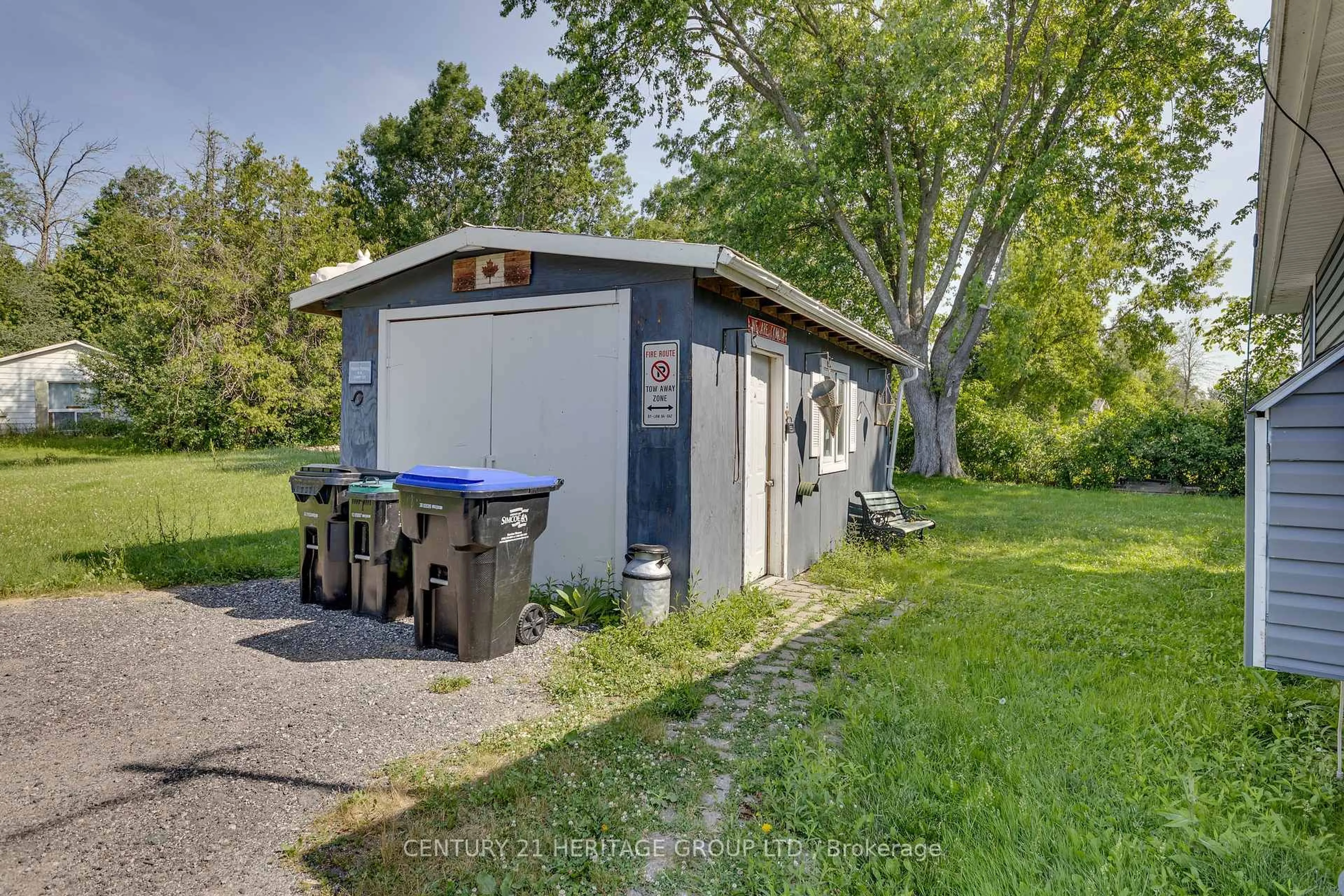Shed for 1417 Maple Way, Innisfil Ontario L0L 1C0