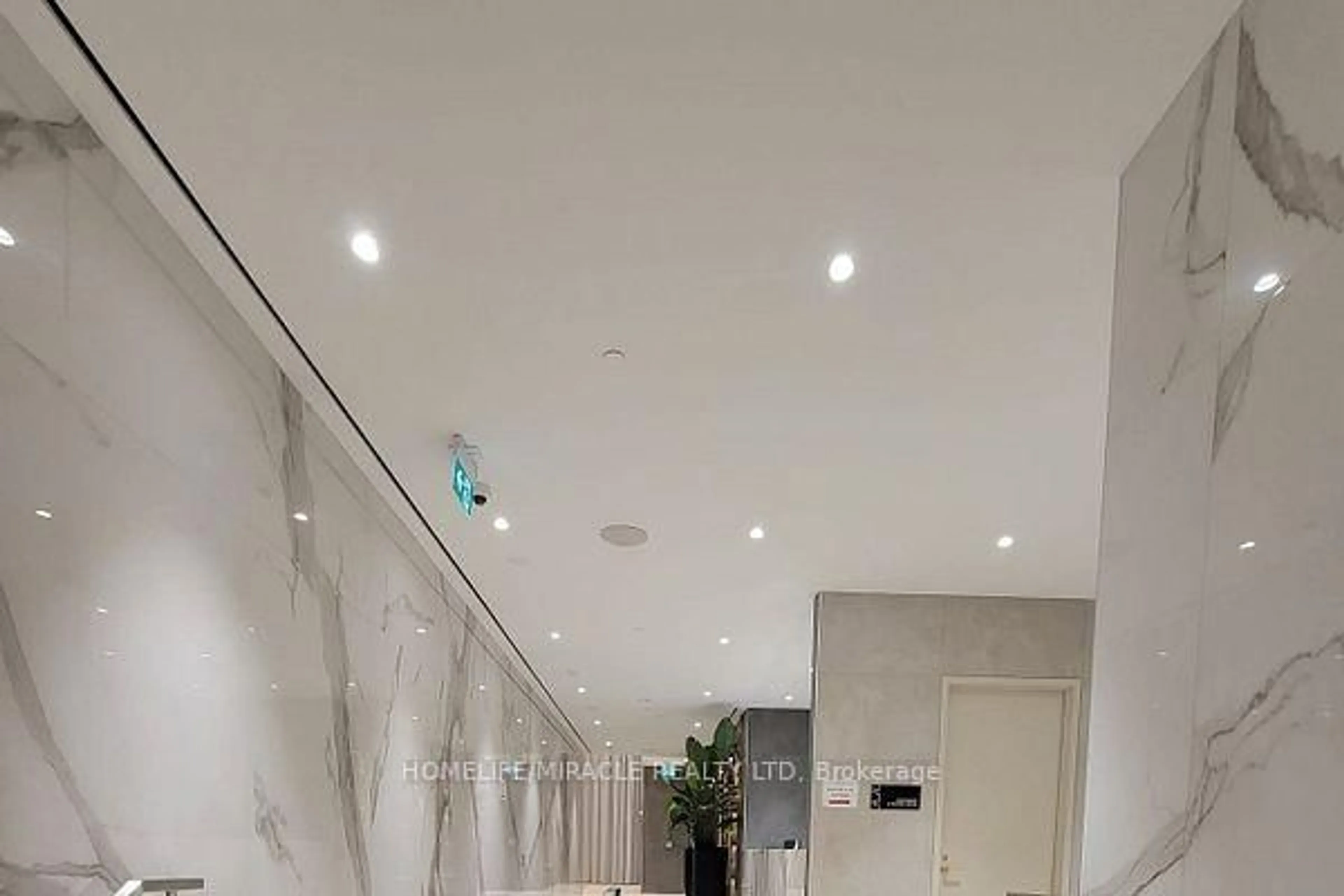 Indoor foyer for 7890 Jane St, Vaughan Ontario L4K 0K9