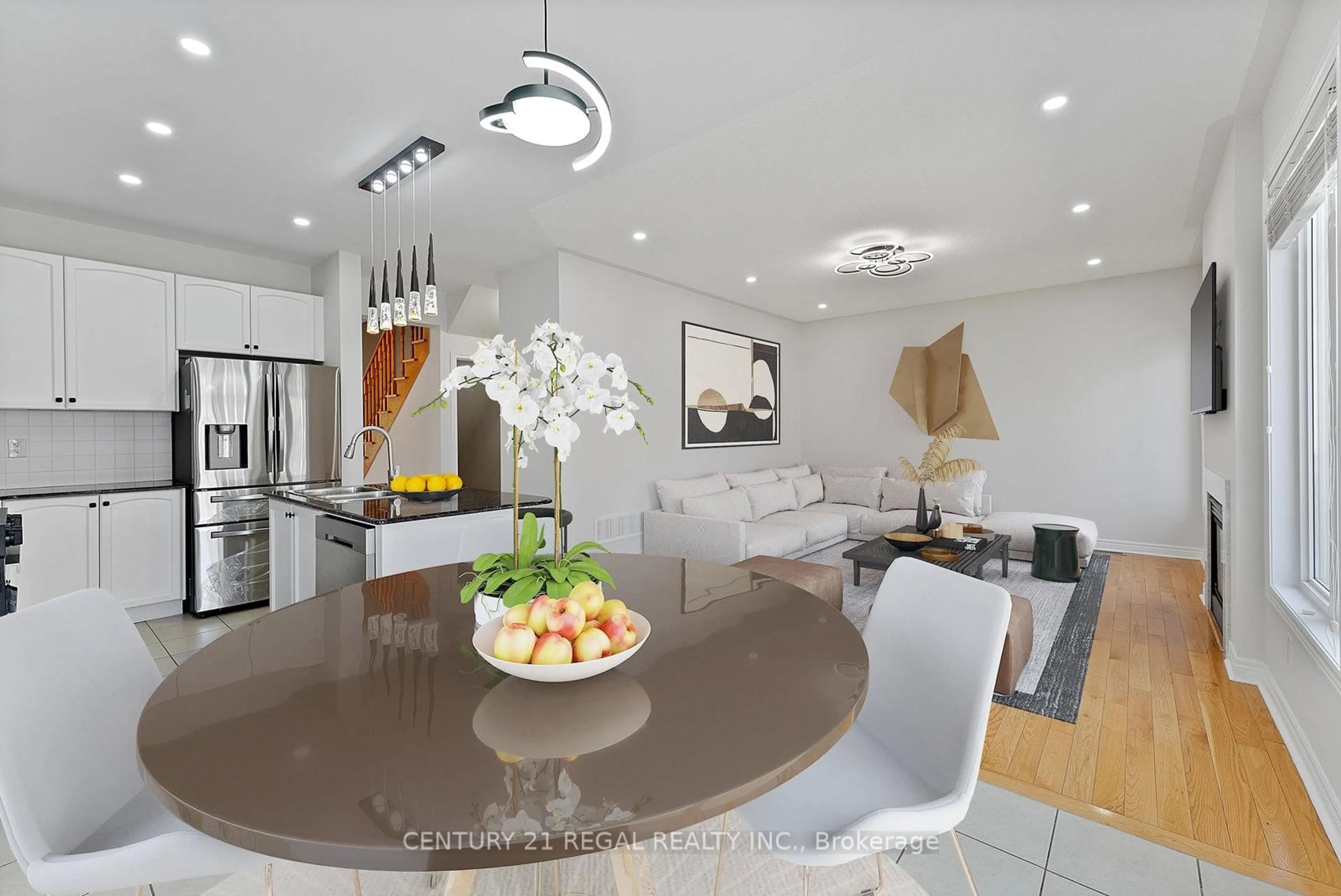 Contemporary kitchen, unknown for 148 Beckett Ave, Markham Ontario L6C 0P8