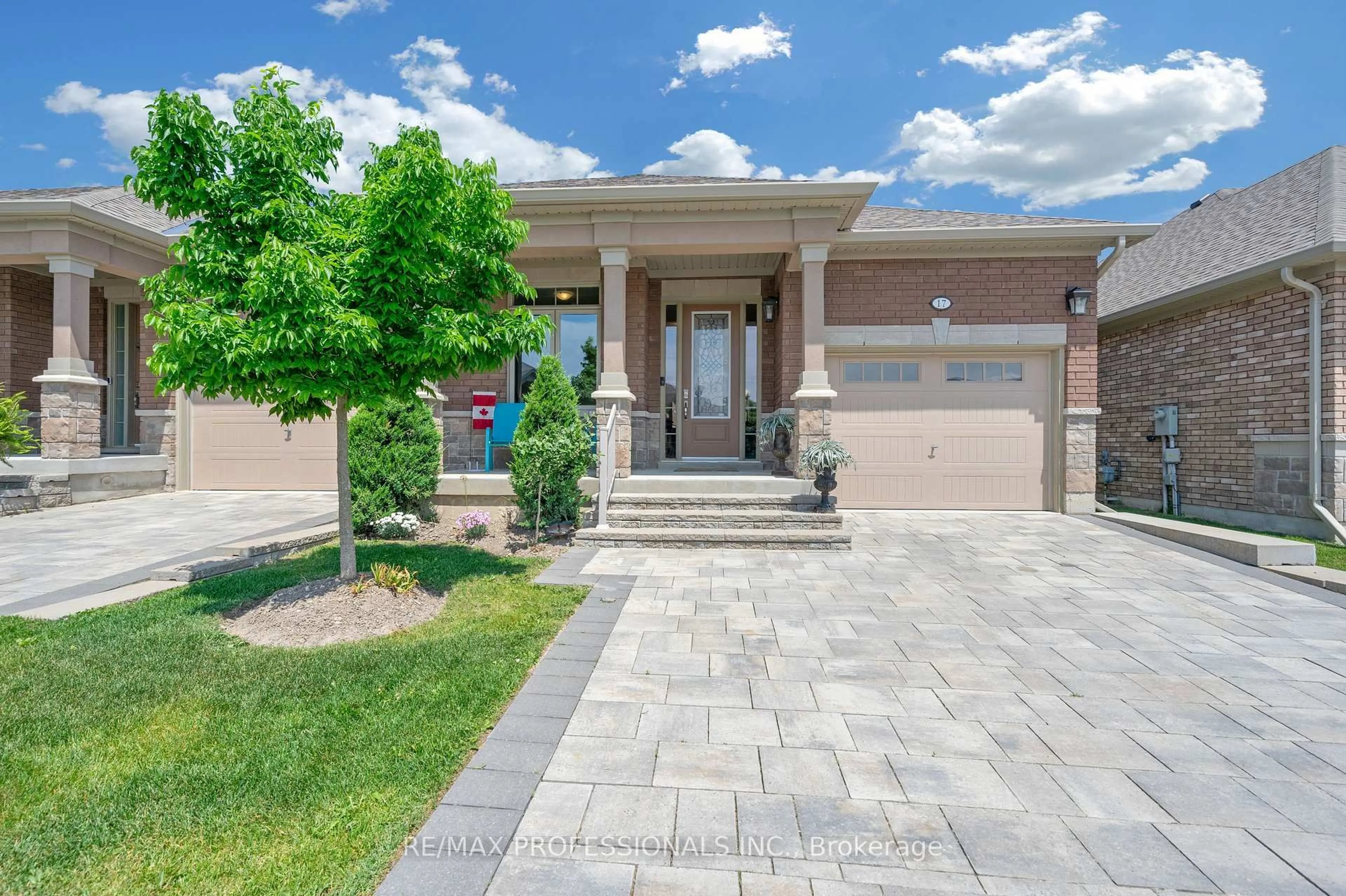 Home with brick exterior material, street for 17 Assunta Garden, New Tecumseth Ontario L9R 0V2