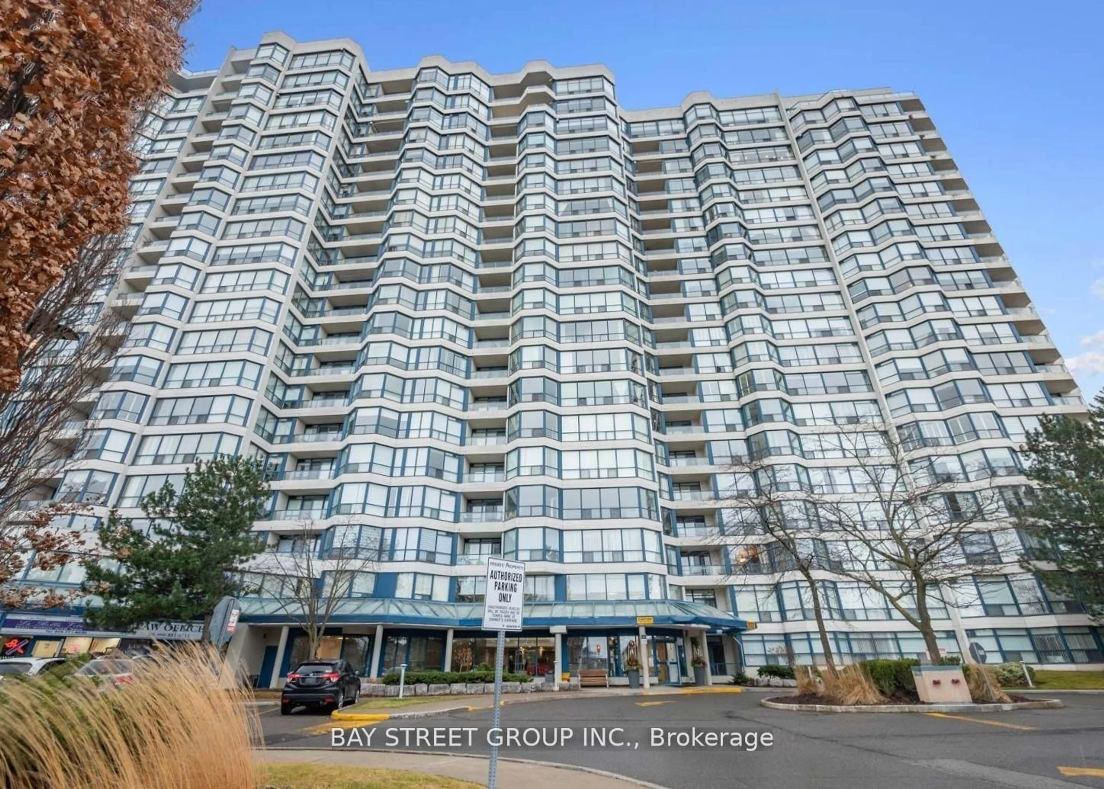 Indoor foyer for 1 Clark Ave #1509, Vaughan Ontario L4J 7Y6