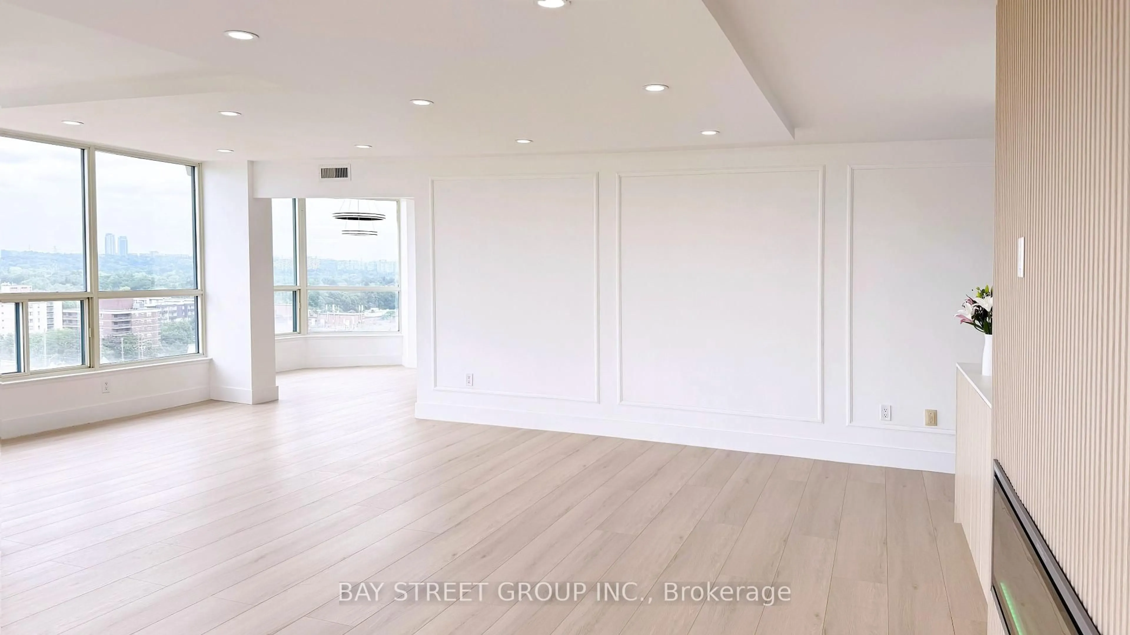 A pic of a room for 1 Clark Ave #1509, Vaughan Ontario L4J 7Y6