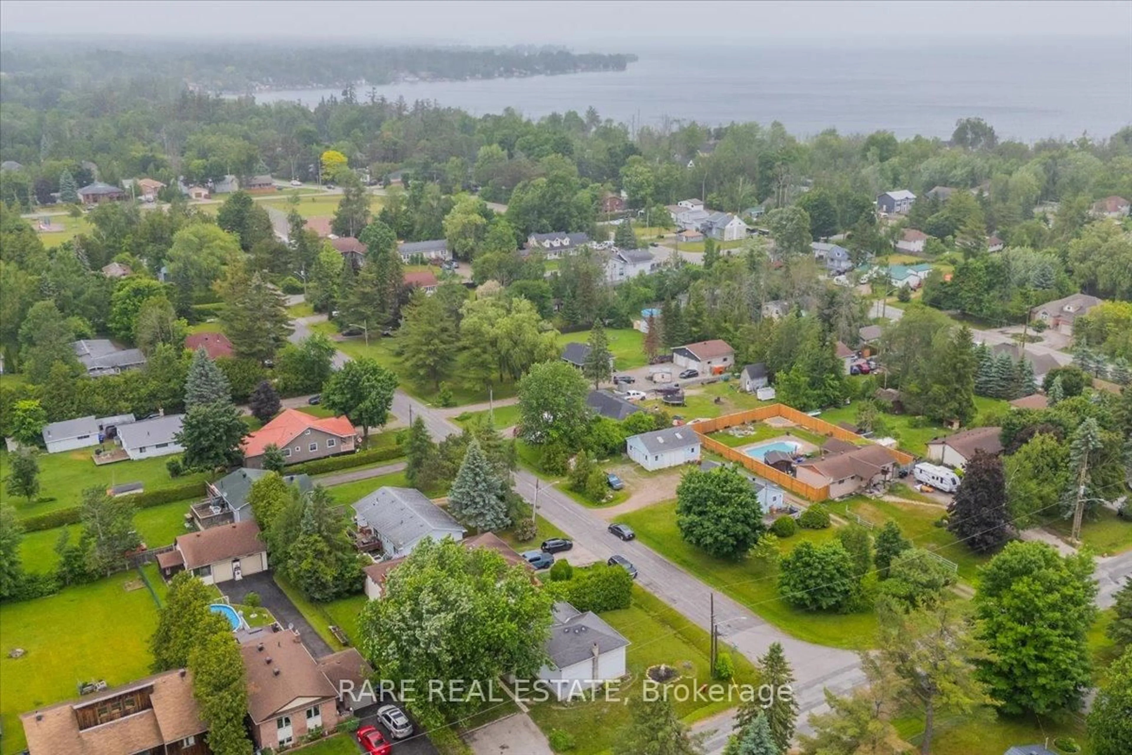 A pic from outside/outdoor area/front of a property/back of a property/a pic from drone, water/lake/river/ocean view for 1678 South Porcupine Ave, Innisfil Ontario L9S 1S6