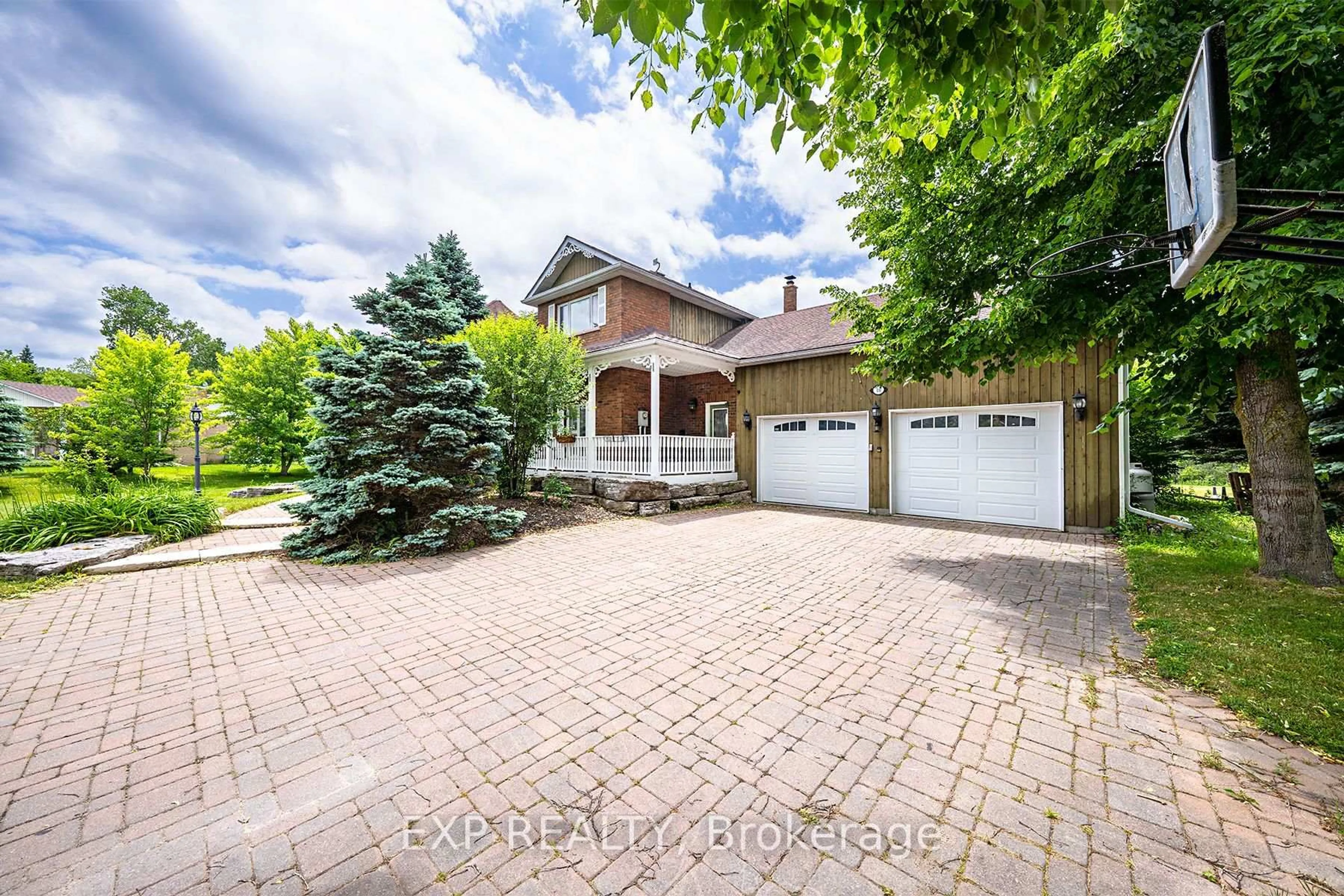 Unknown for 16 Audubon Way, Georgina Ontario L0E 1A0