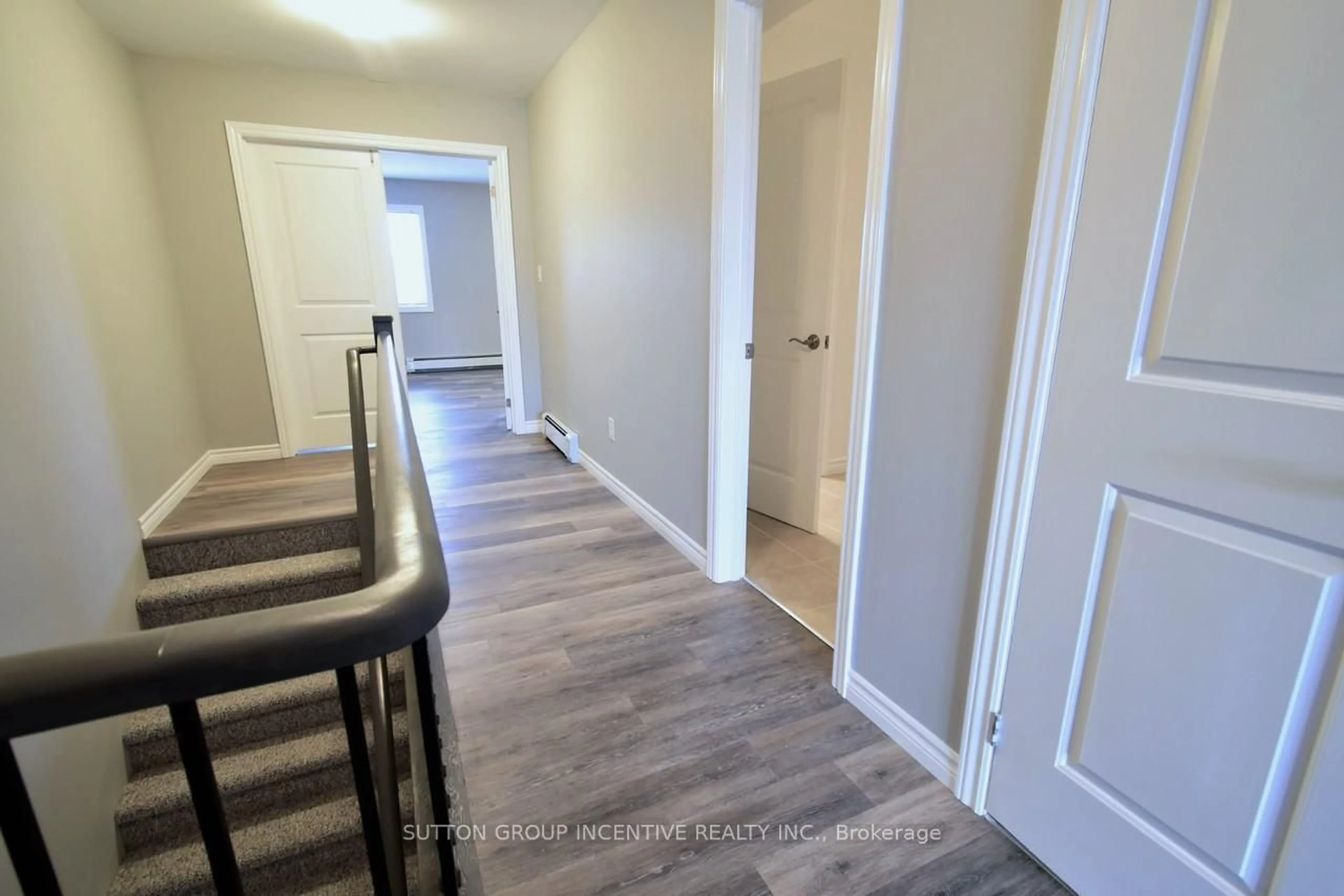Indoor entryway for 64A Centre St, Essa Ontario L0M 1B0