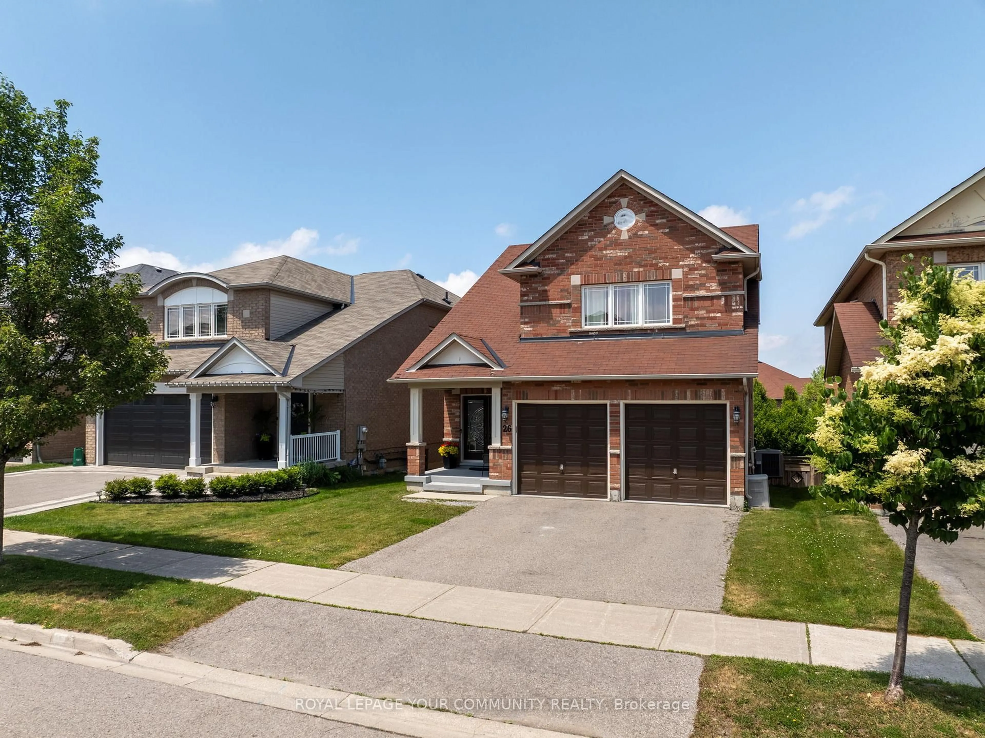 Home with brick exterior material, street for 26 Ivy Jay Cres, Aurora Ontario L4G 0E6