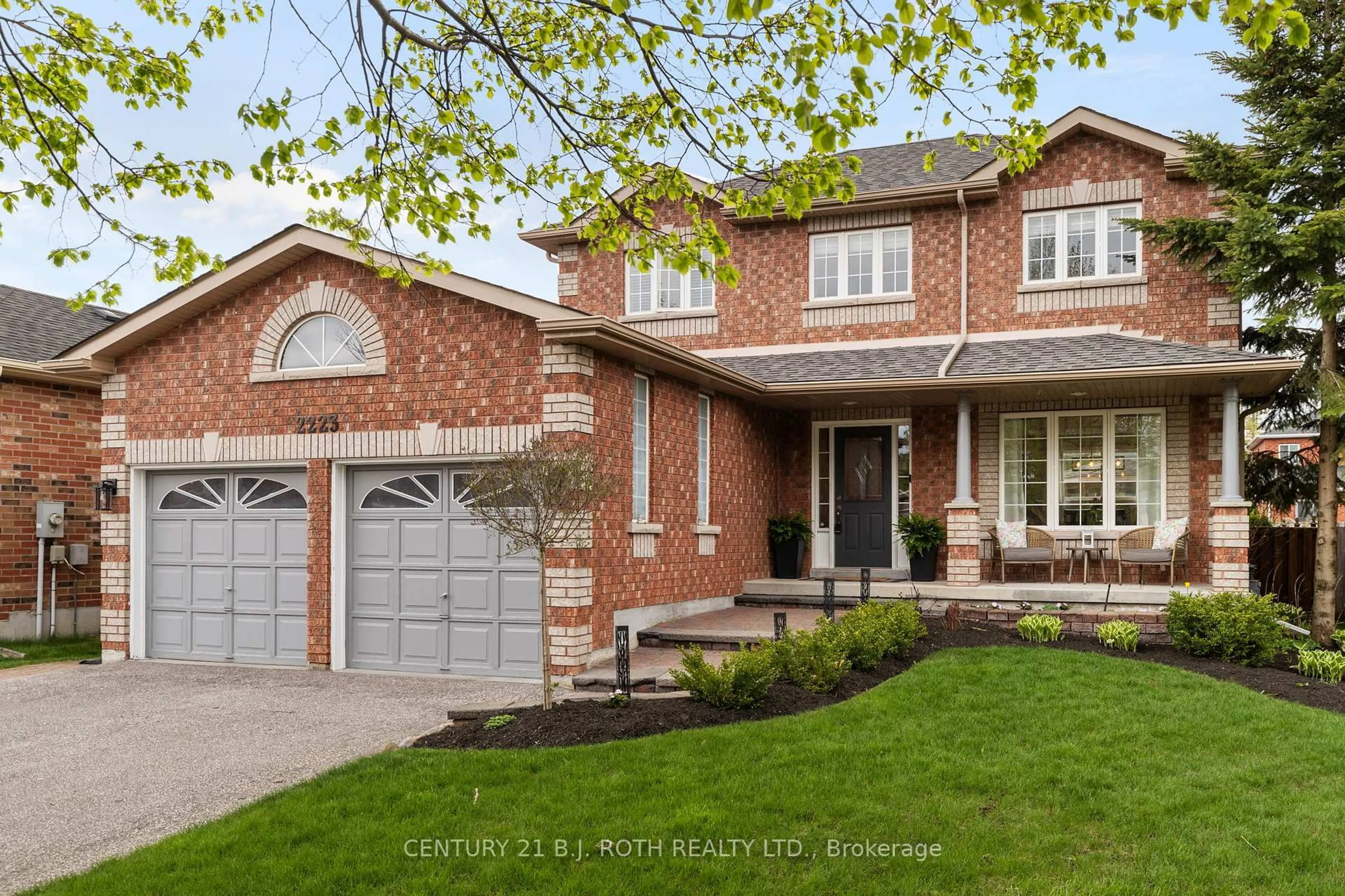 Home with brick exterior material, street for 2223 JACK Cres, Innisfil Ontario L9S 2C7