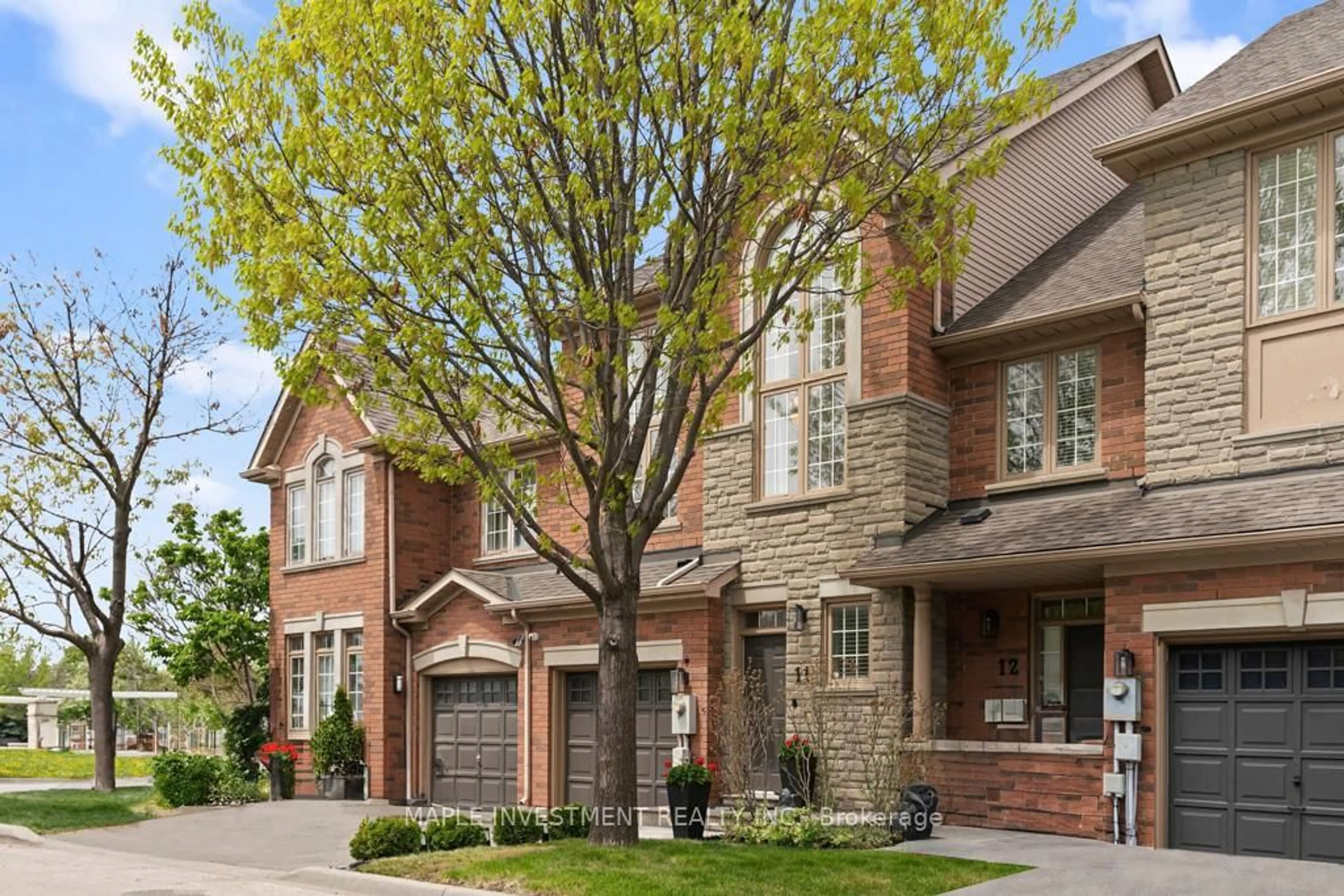 Home with brick exterior material, street for 15 Pottery Pl #11, Vaughan Ontario L4L 9J6