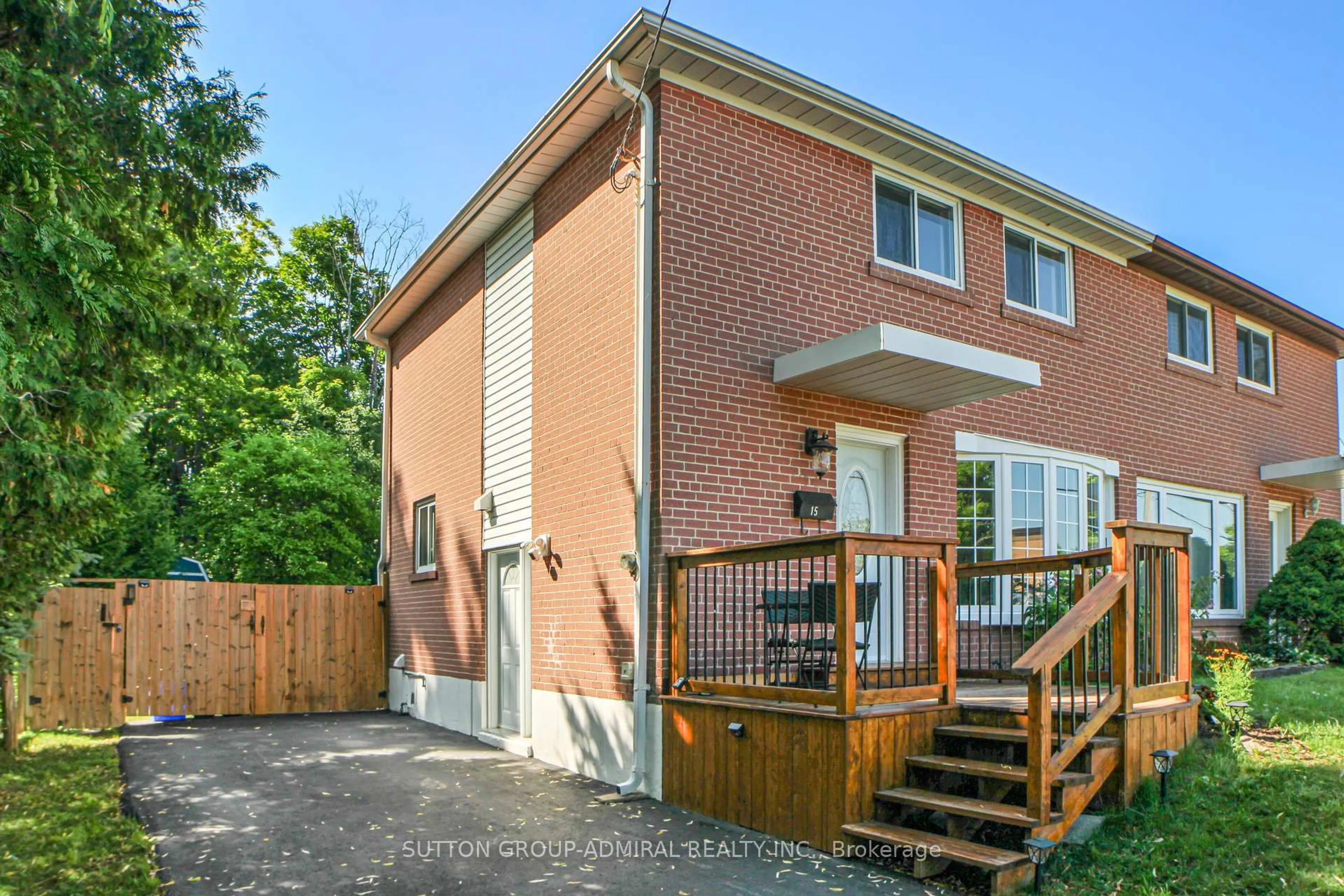 Home with brick exterior material, street for 15 Glass Dr, Aurora Ontario L4G 2E5