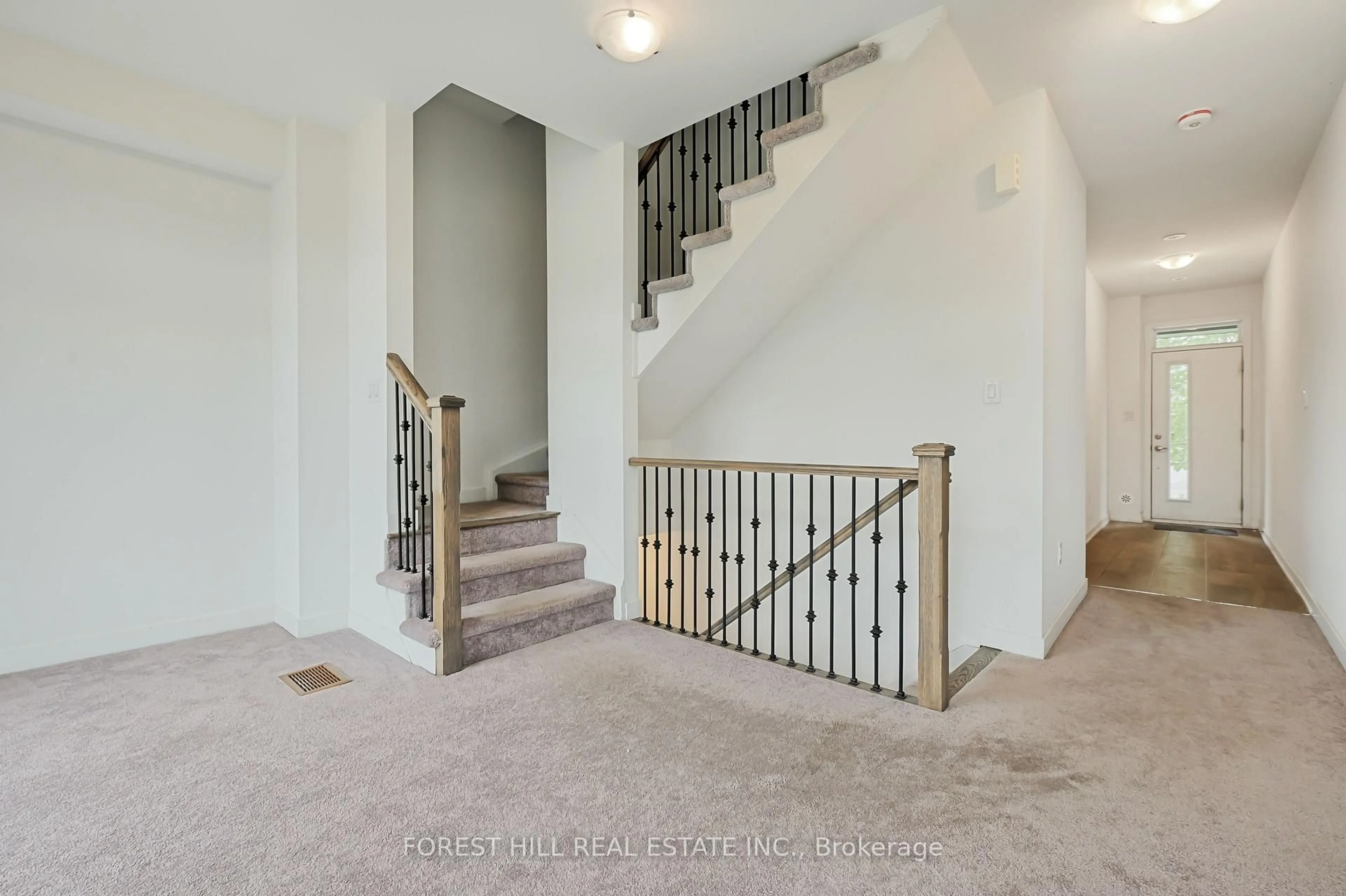 Stairs for 150 Dalhousie St, Vaughan Ontario L4L 0L7