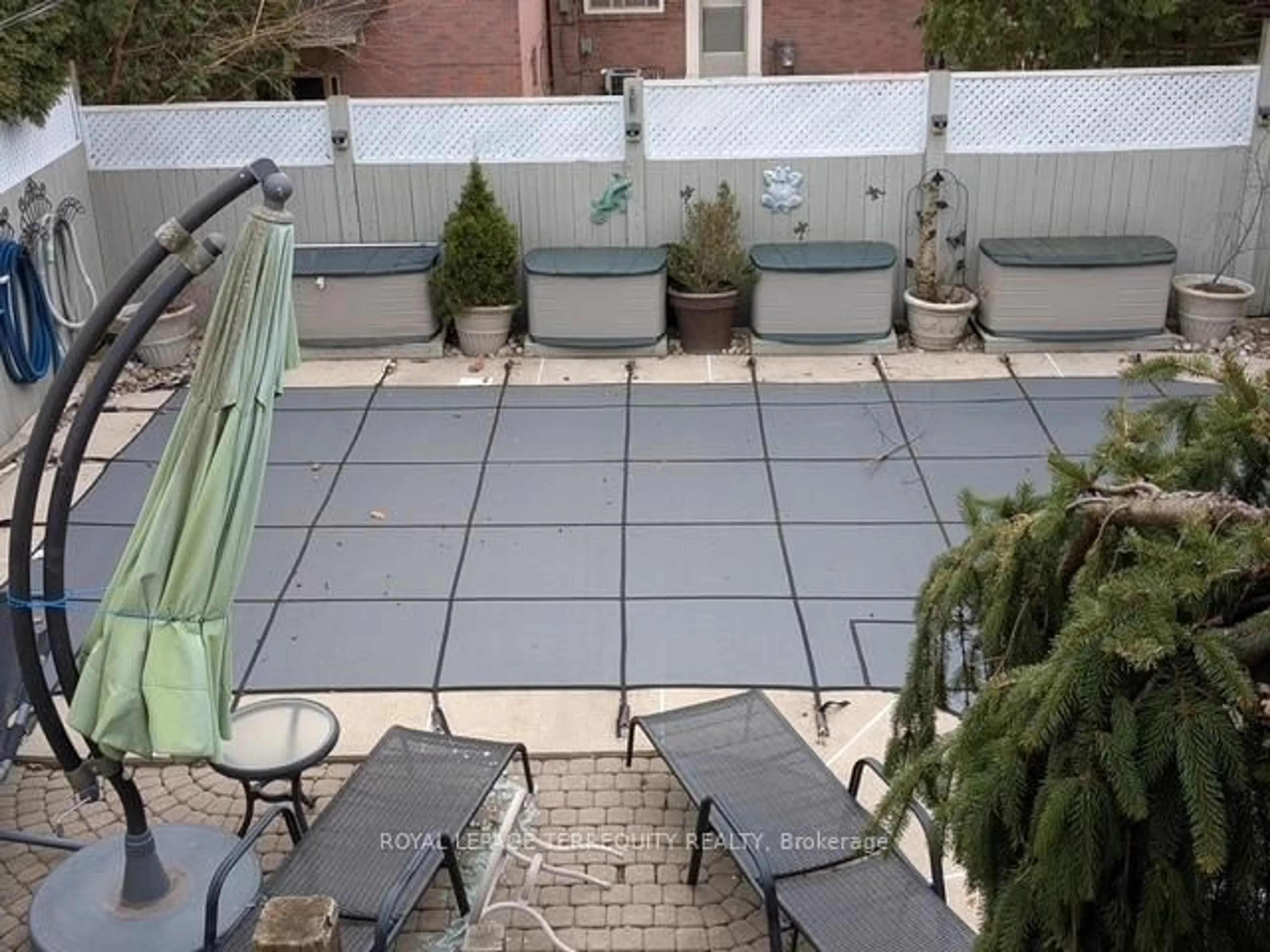 Patio, street for 8 Lincoln Green Dr, Markham Ontario L3P 1R5