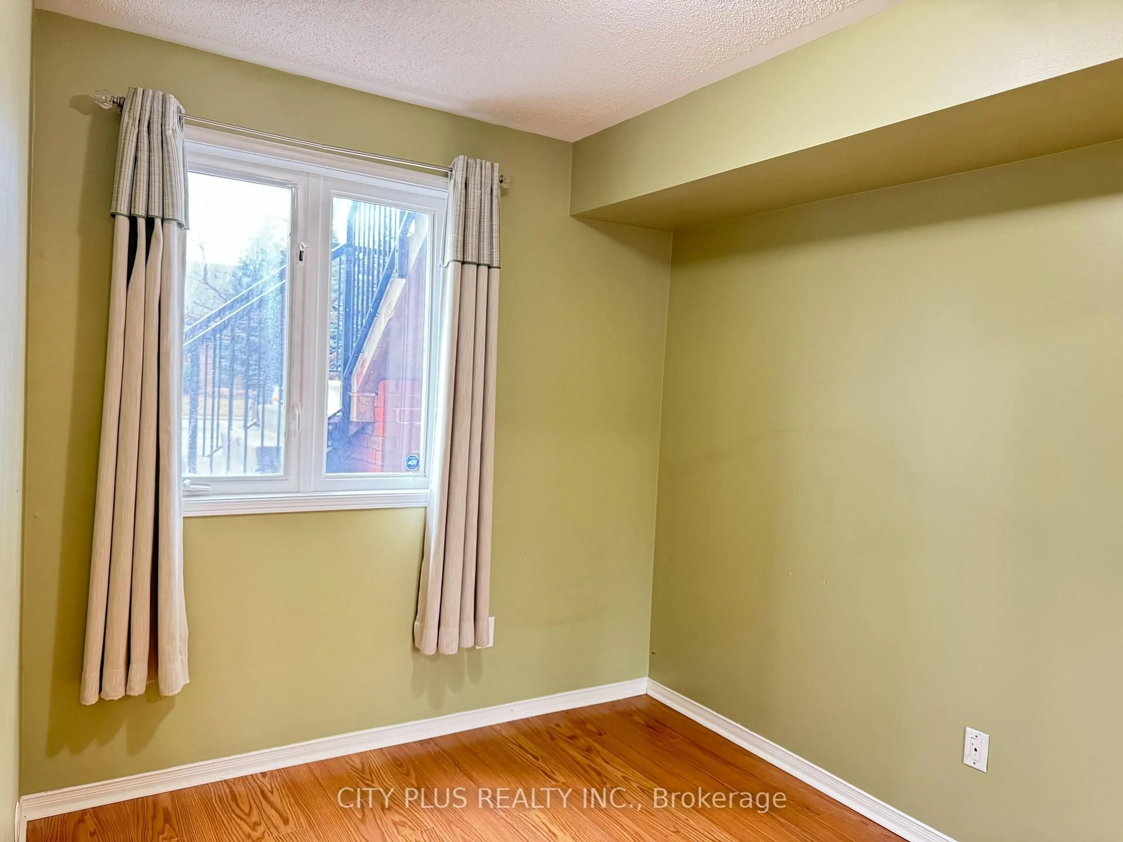 A pic of a room for 160 Chancery Rd #21, Markham Ontario L6E 0B9